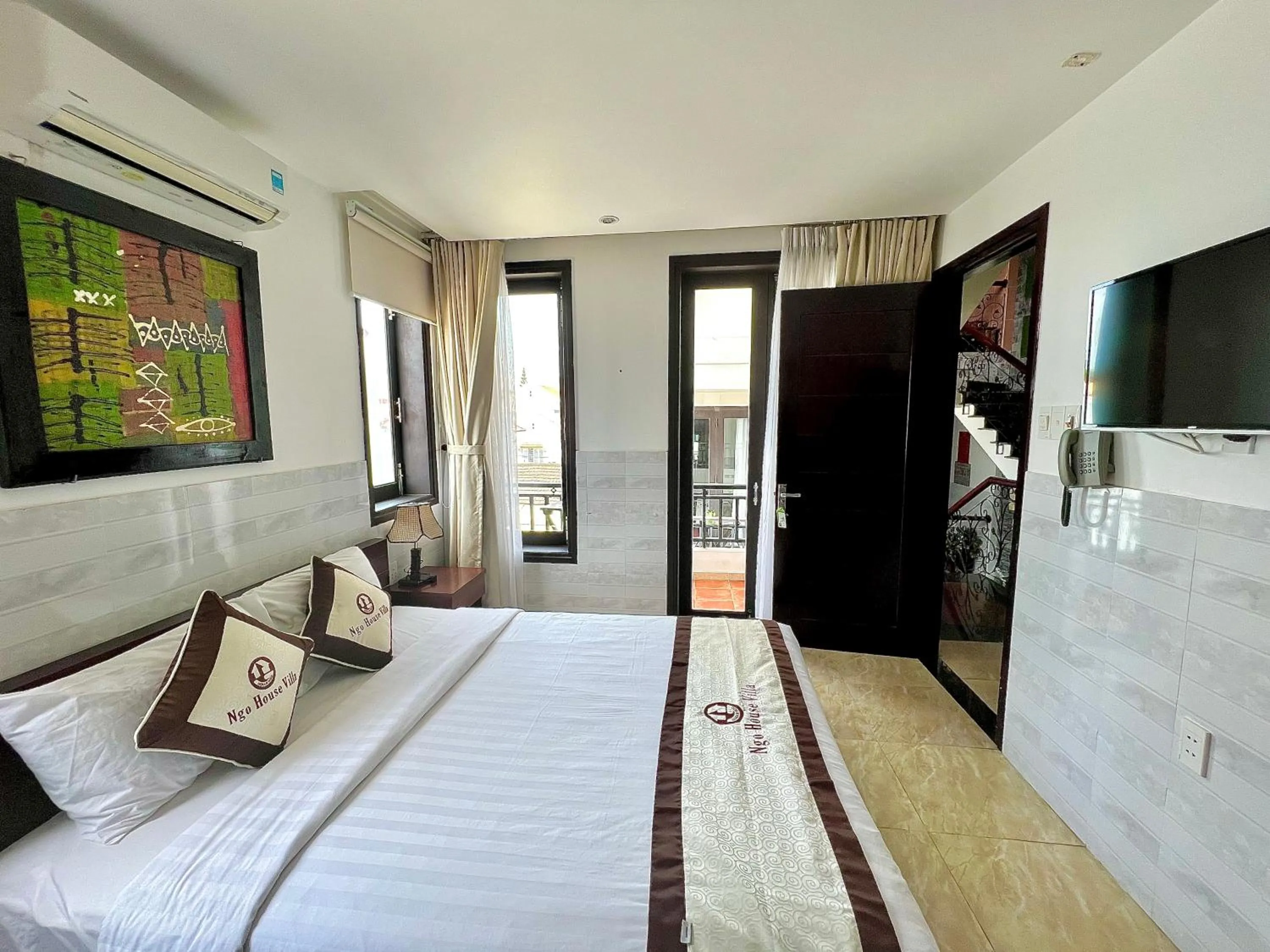 Photo of the whole room, Bed in Ngo House Villa