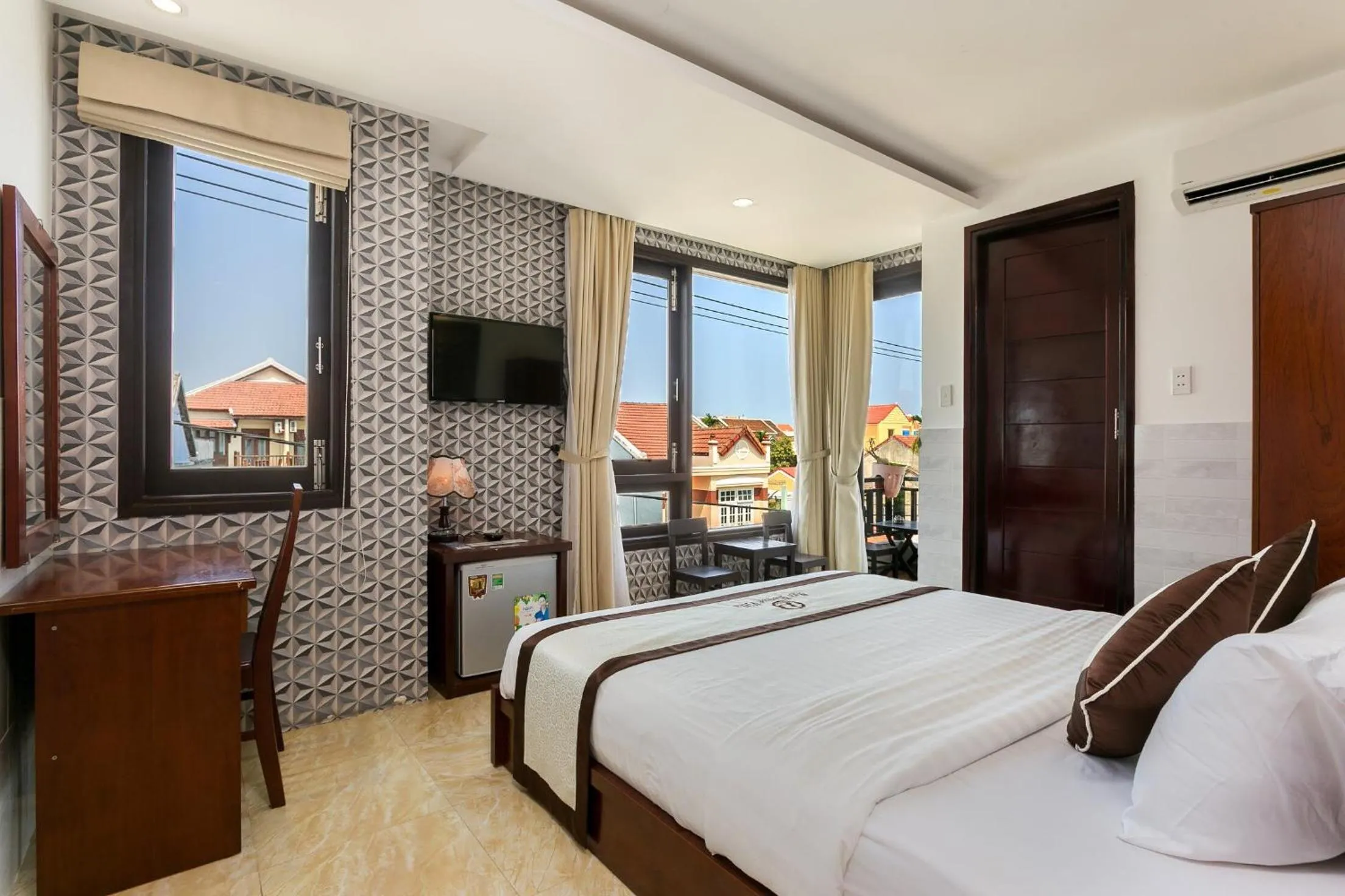 Photo of the whole room, Bed in Ngo House Villa