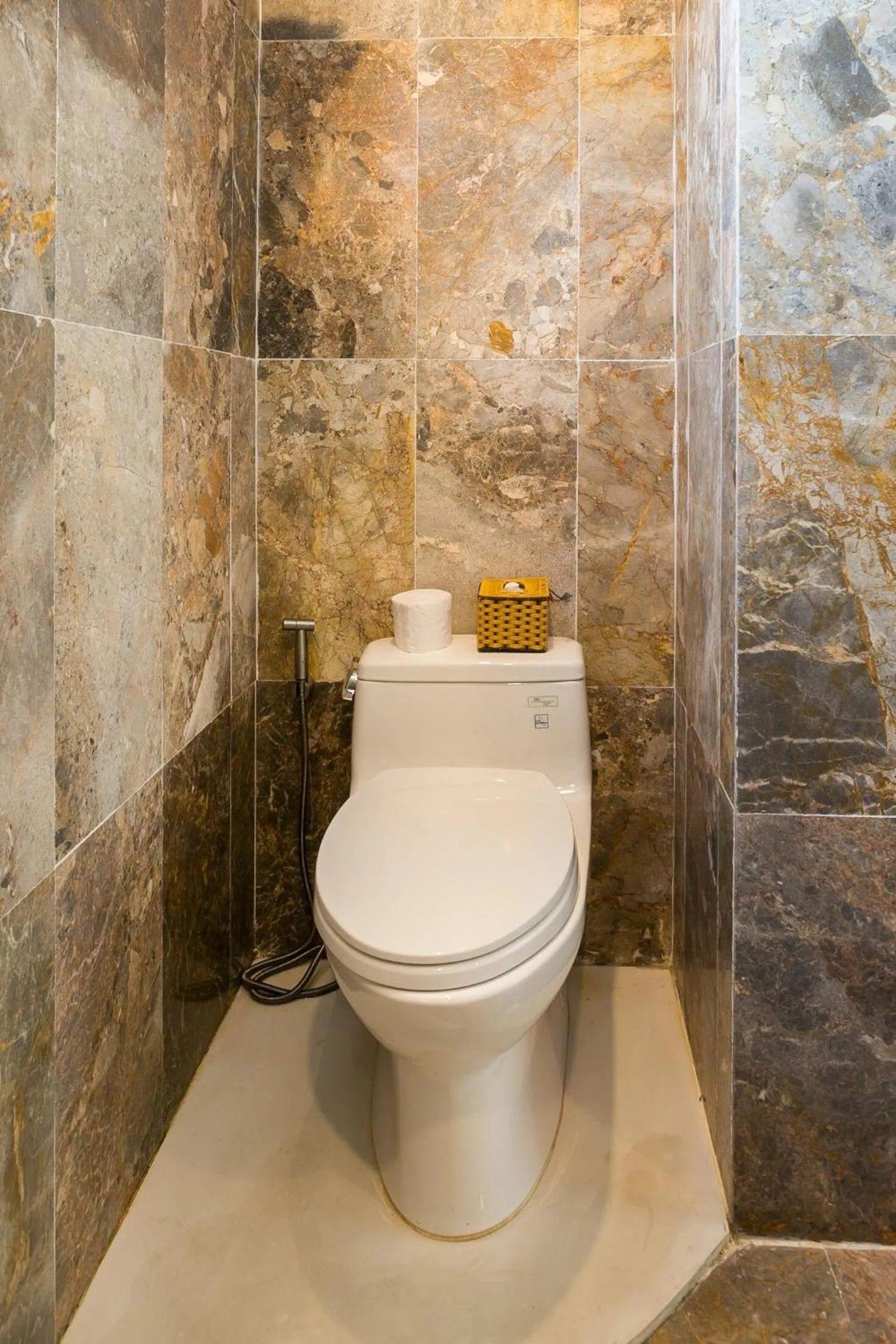 Toilet in Ngo House Villa