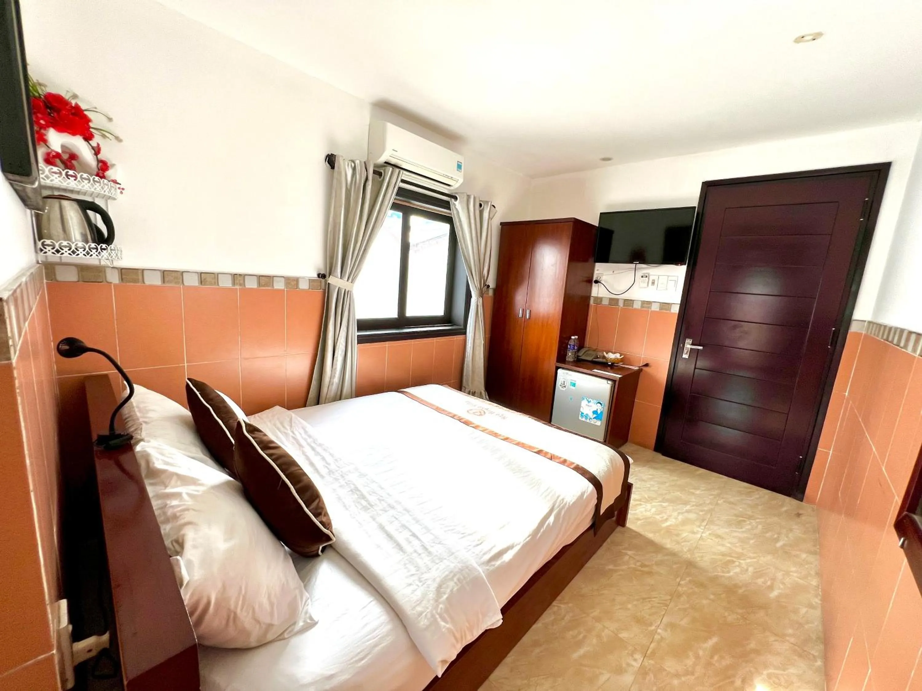 Bed in Ngo House Villa