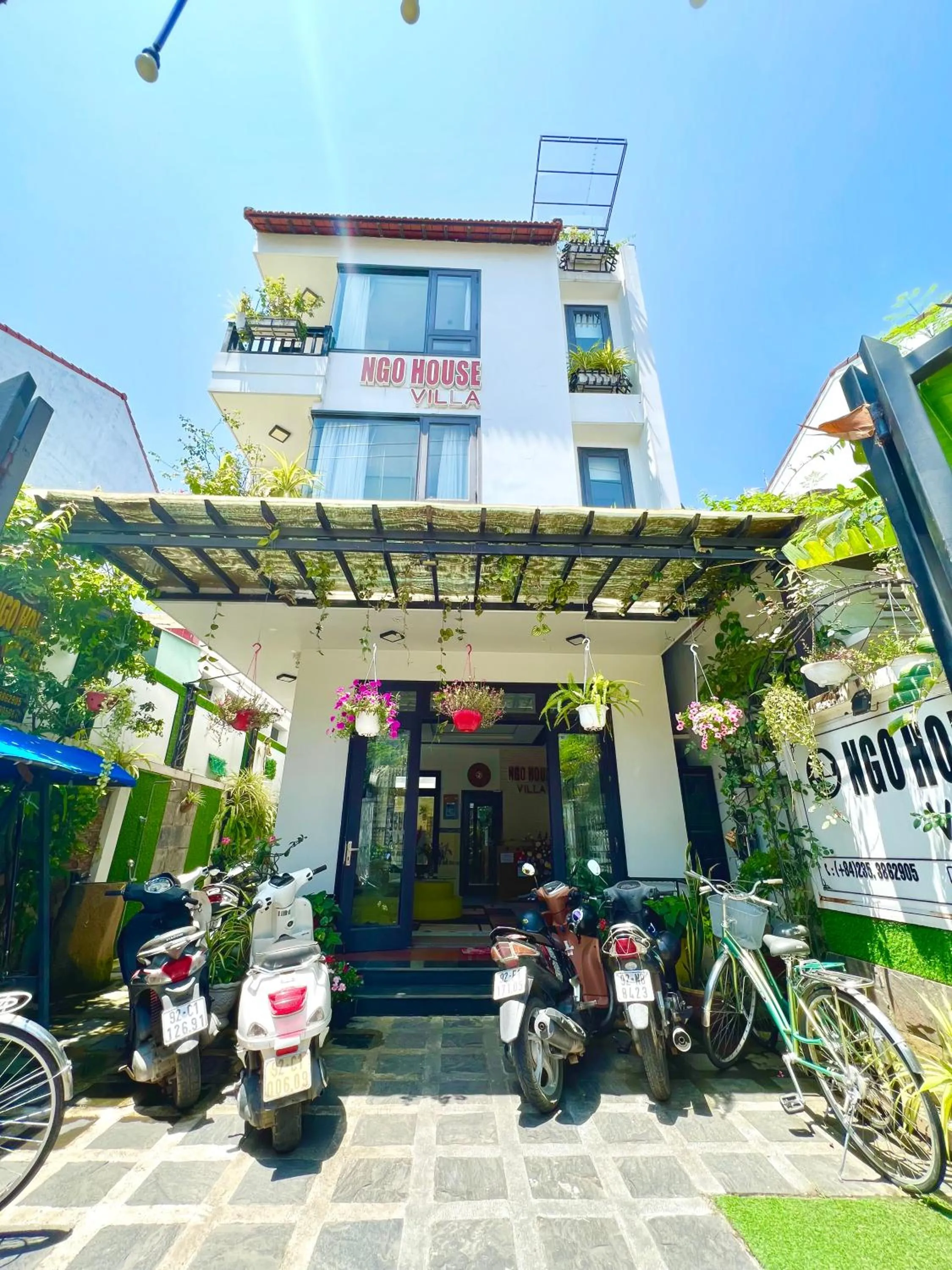 Property building in Ngo House Villa