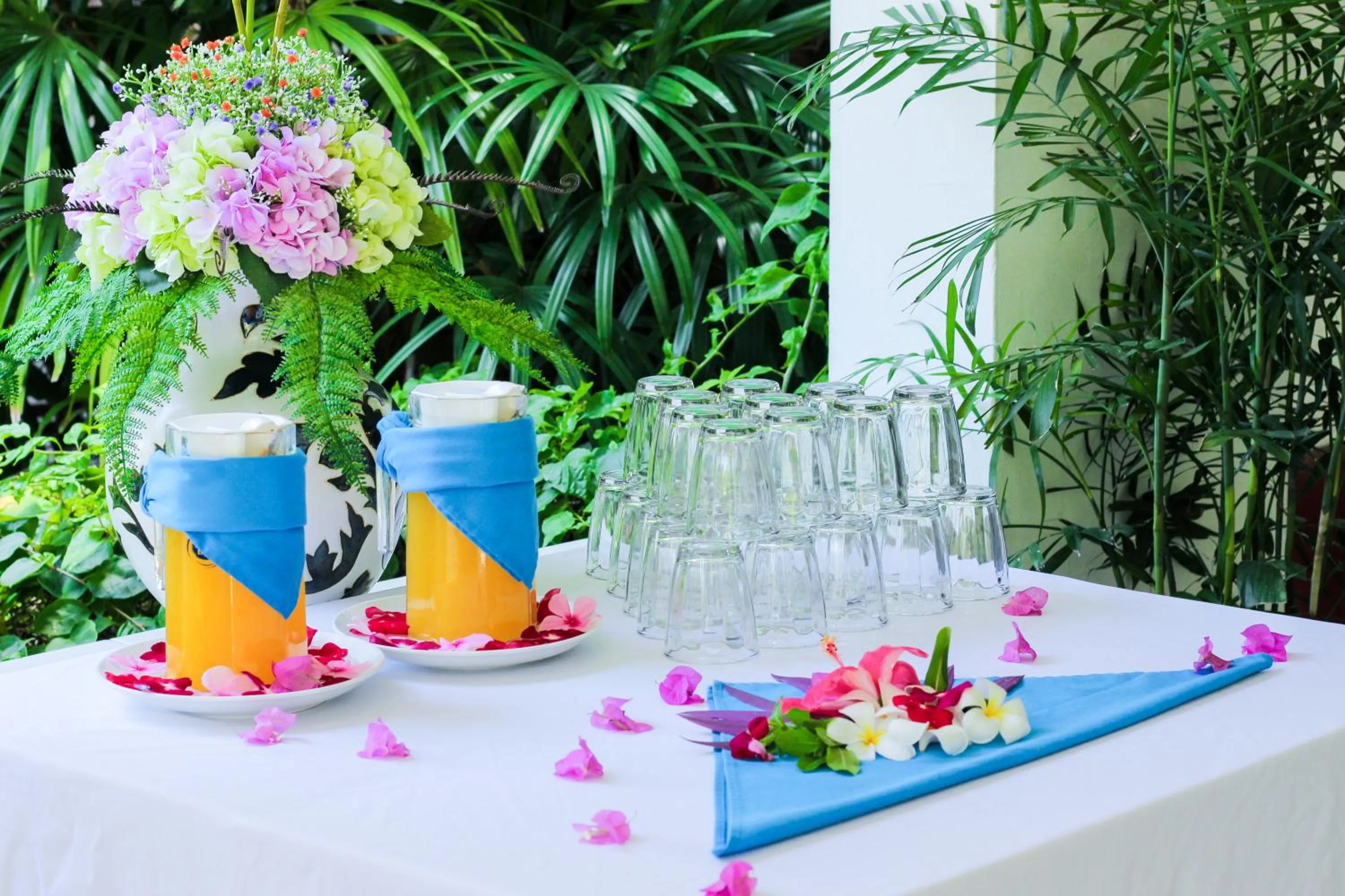 Lobby or reception in Four Oceans Beach Resort - Bon Bien Mui Ne