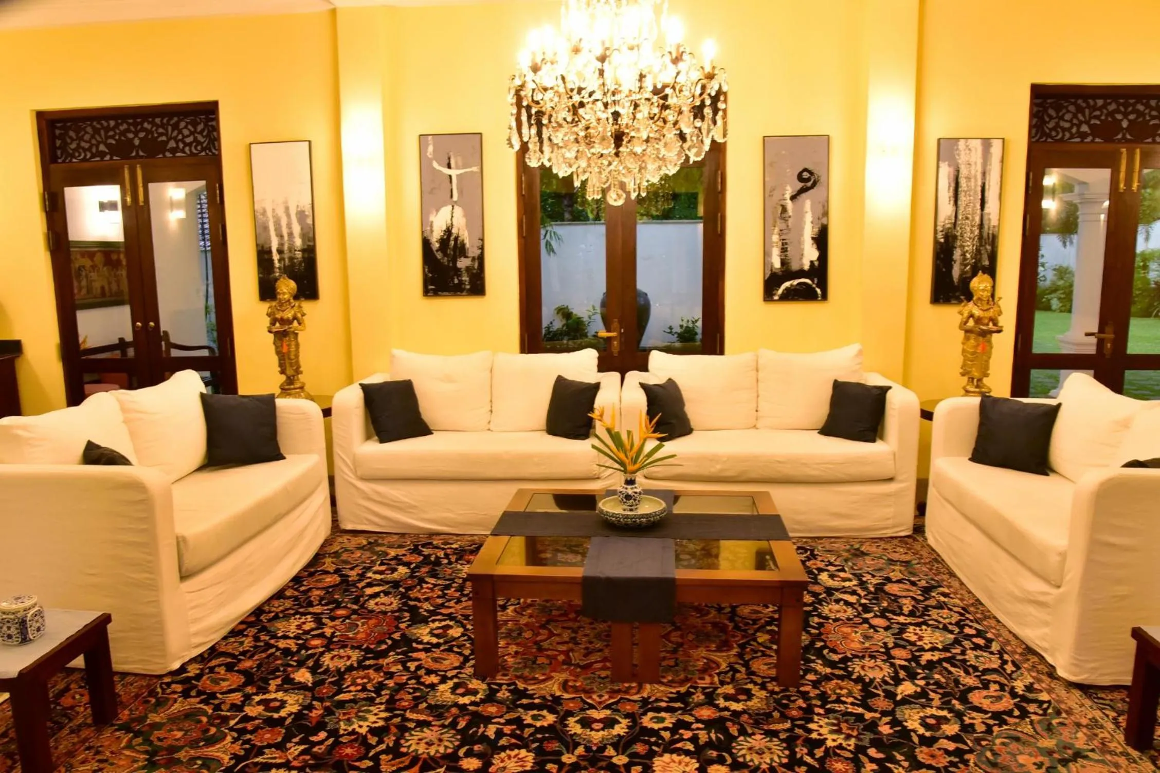 Lounge or bar in Boutique Villa Shanthi