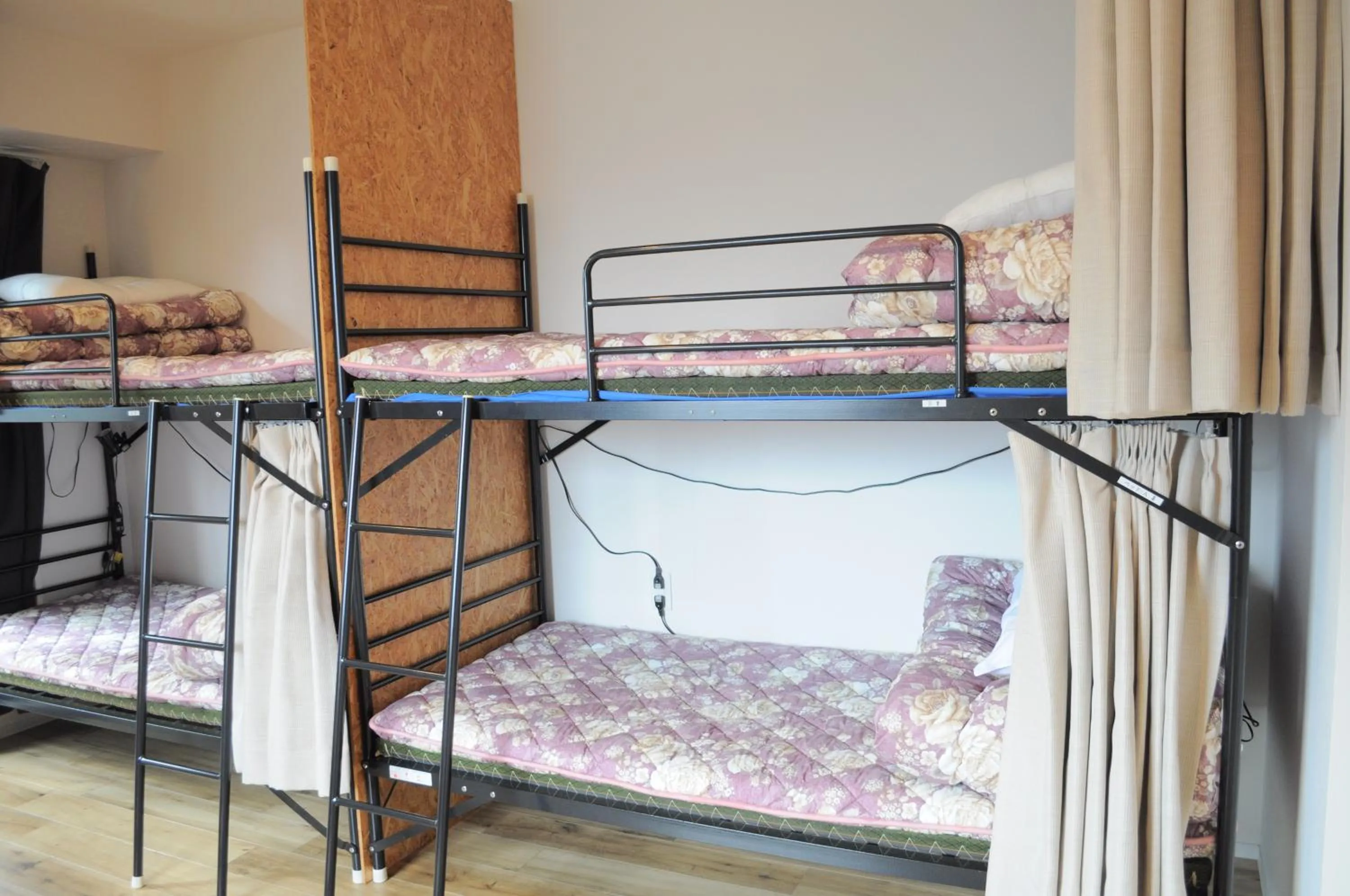 Bedroom, Bunk Bed in 04village Namba