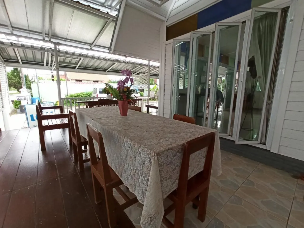 RainBow House Resort