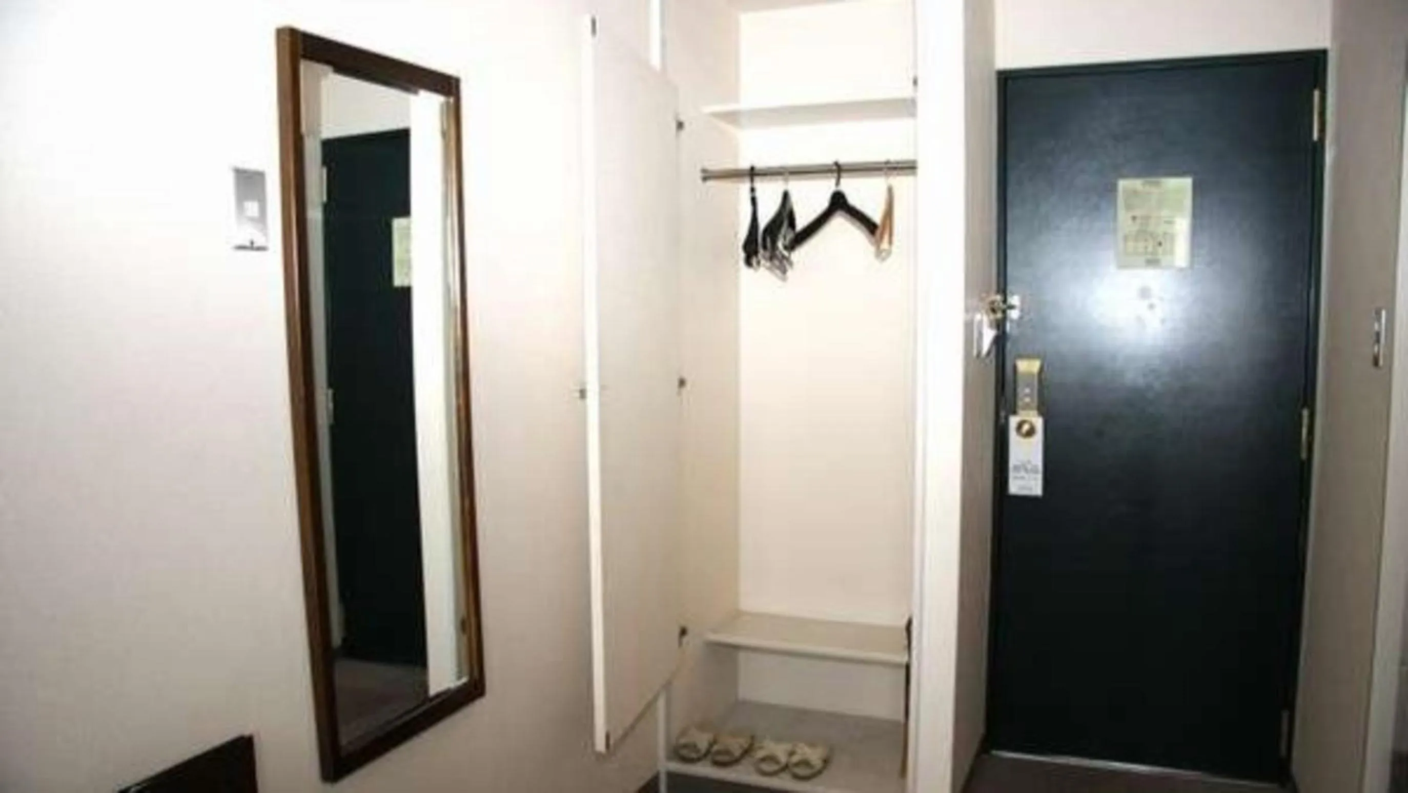 Photo of the whole room in Hotel New Neo