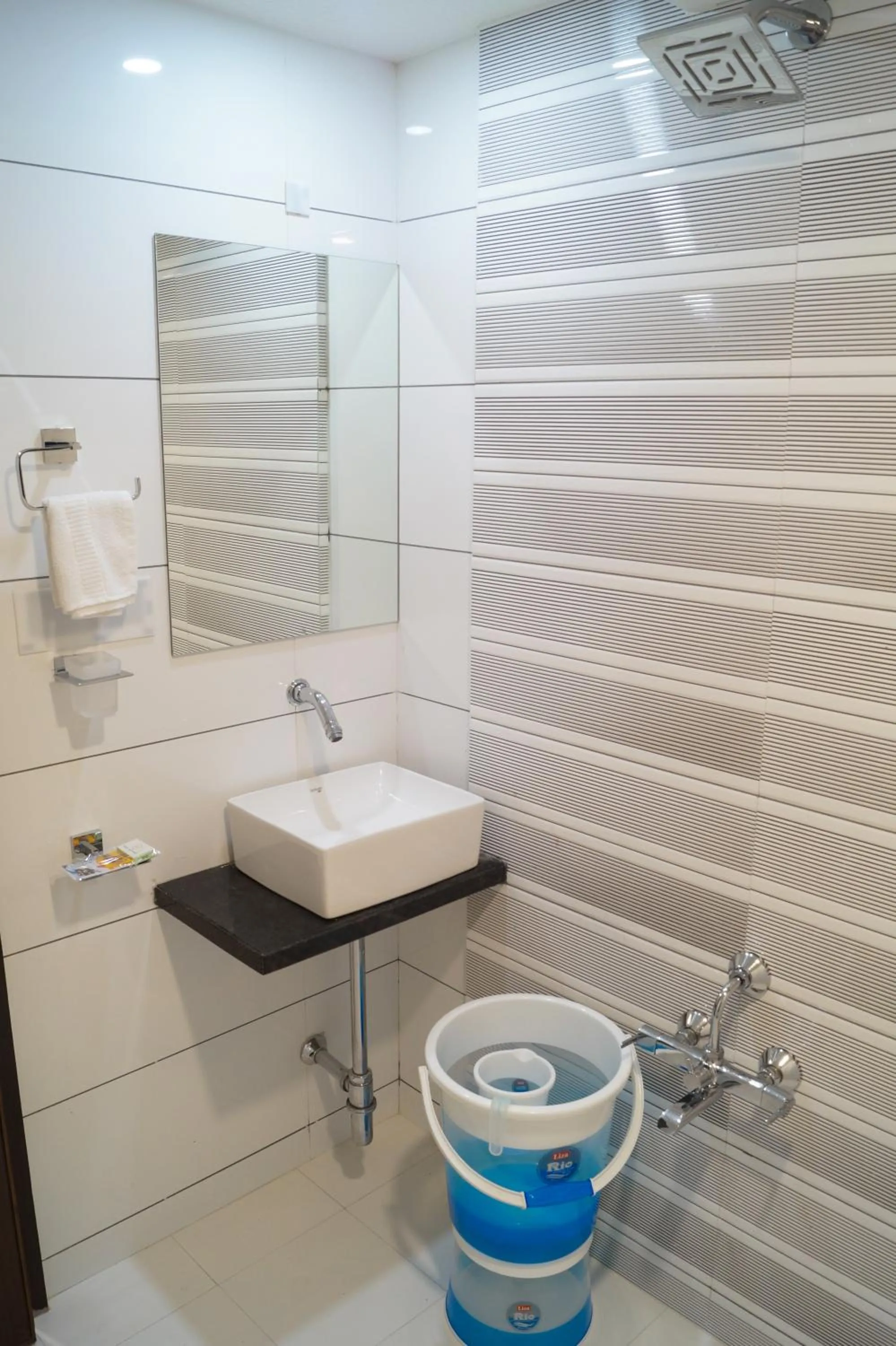 Bathroom in Hotel Midtown