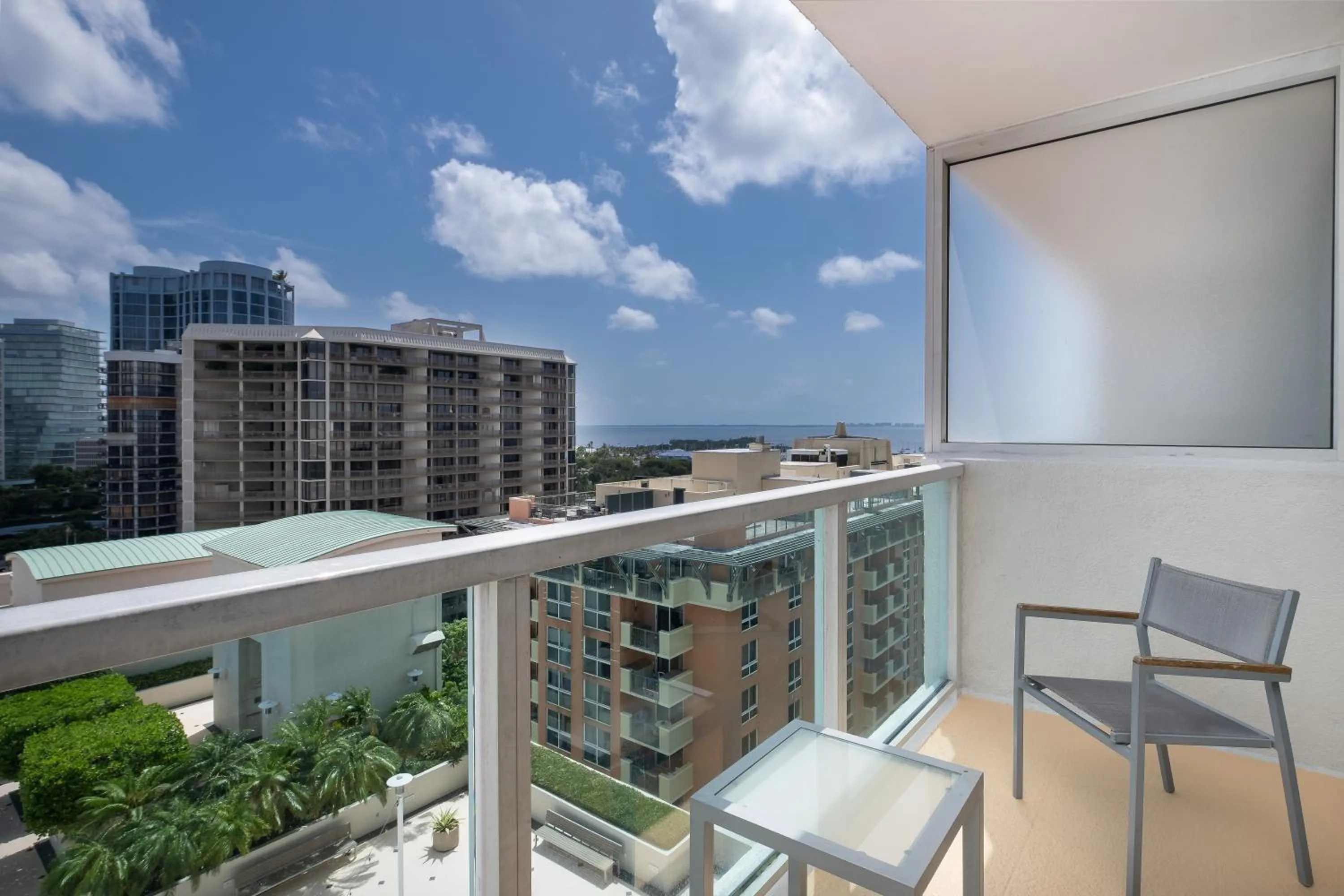 Patio in Hotel Arya BW Premier Collection