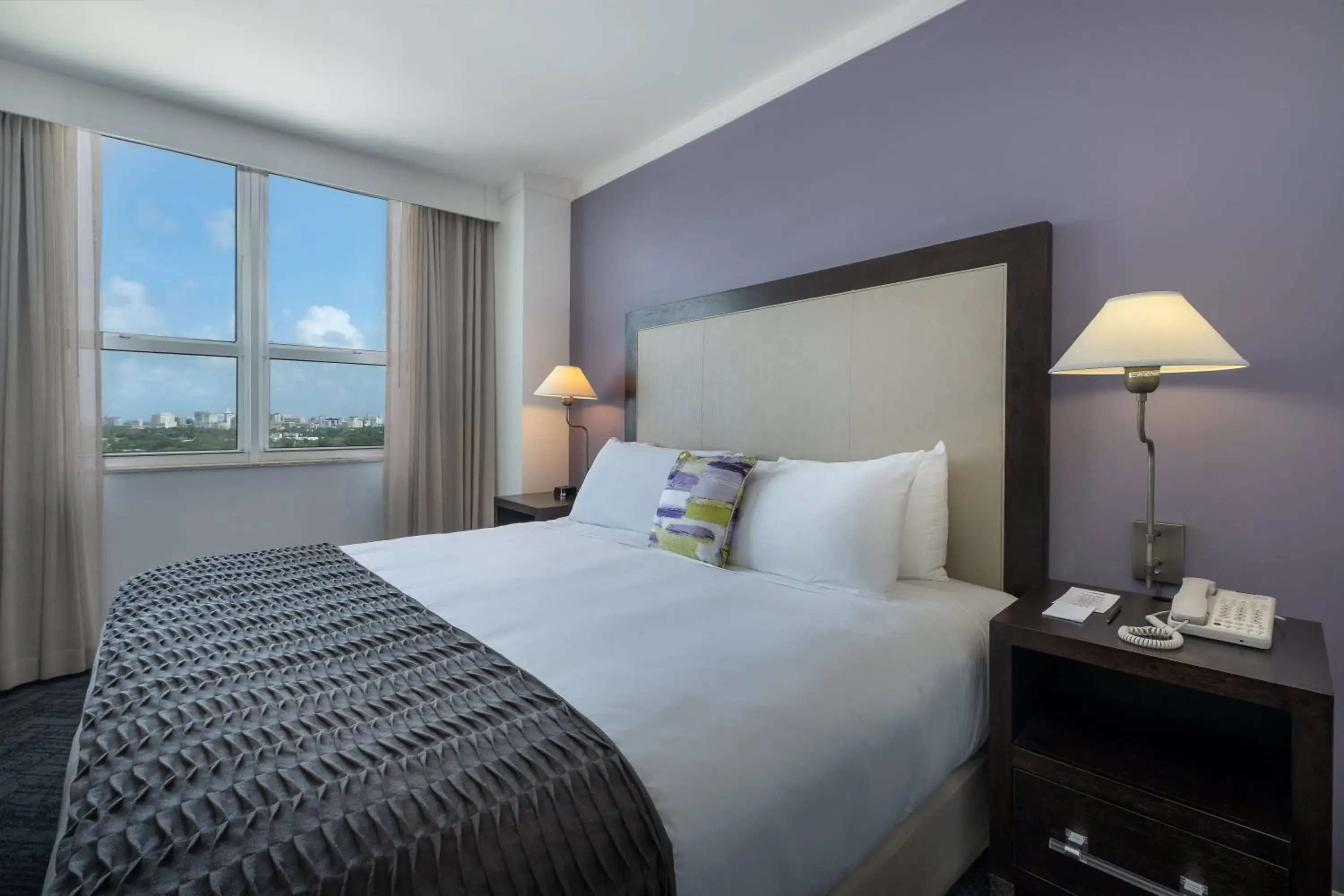 King Room with City View in Hotel Arya BW Premier Collection King Room with City View in Hotel Arya BW Premier Collection