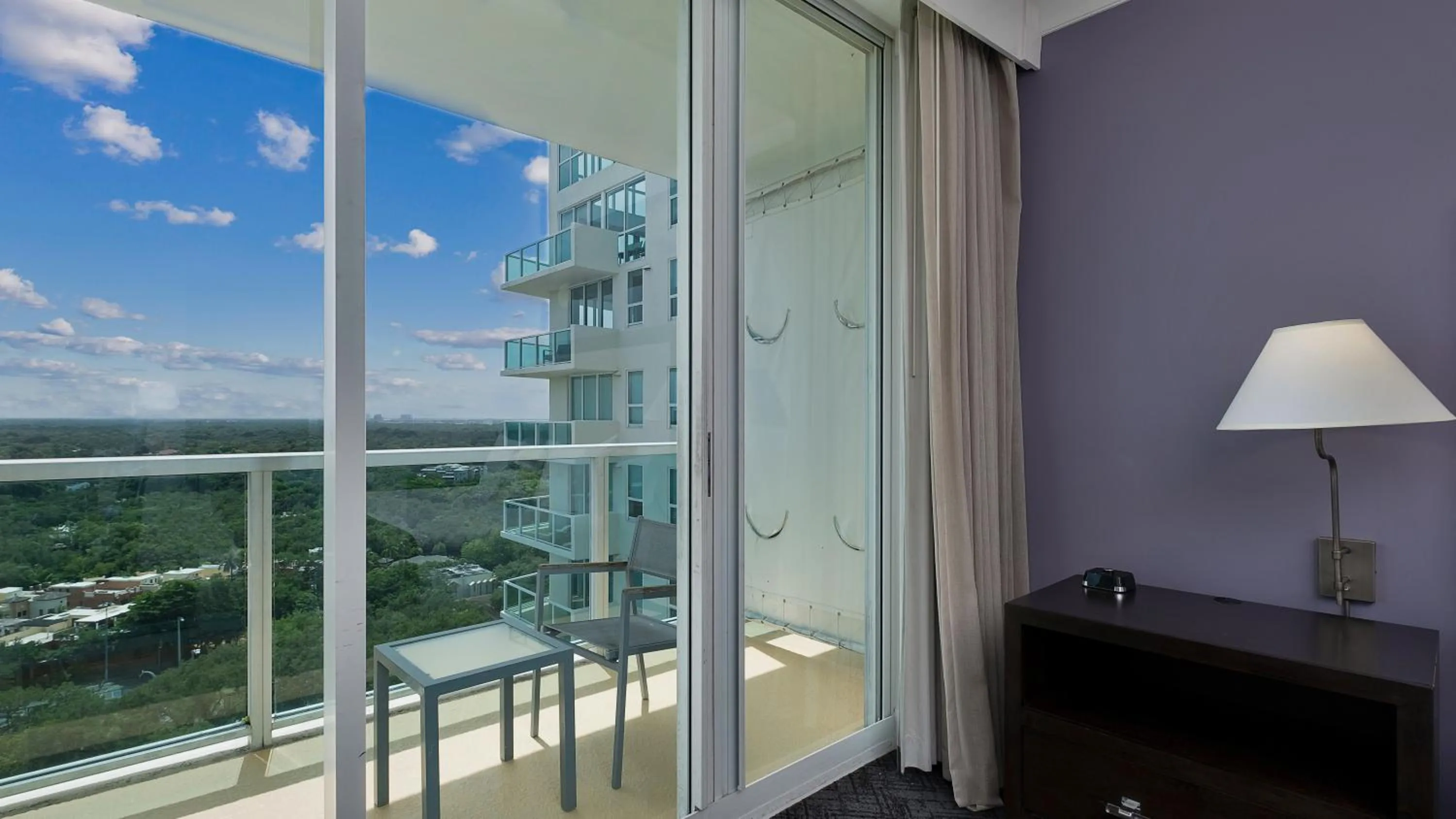 Day in Hotel Arya BW Premier Collection