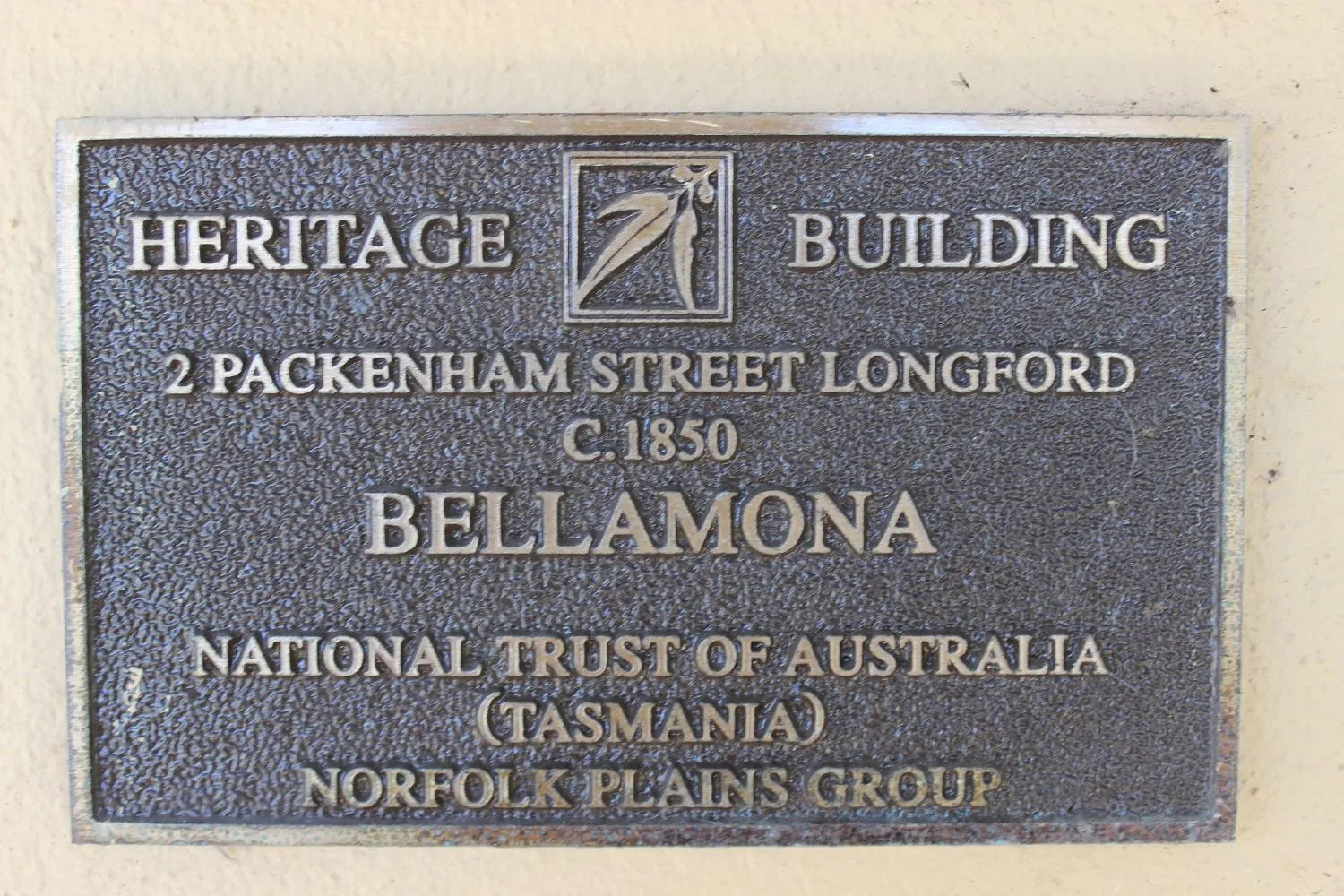 Property logo or sign in Bellamona Cottage Longford