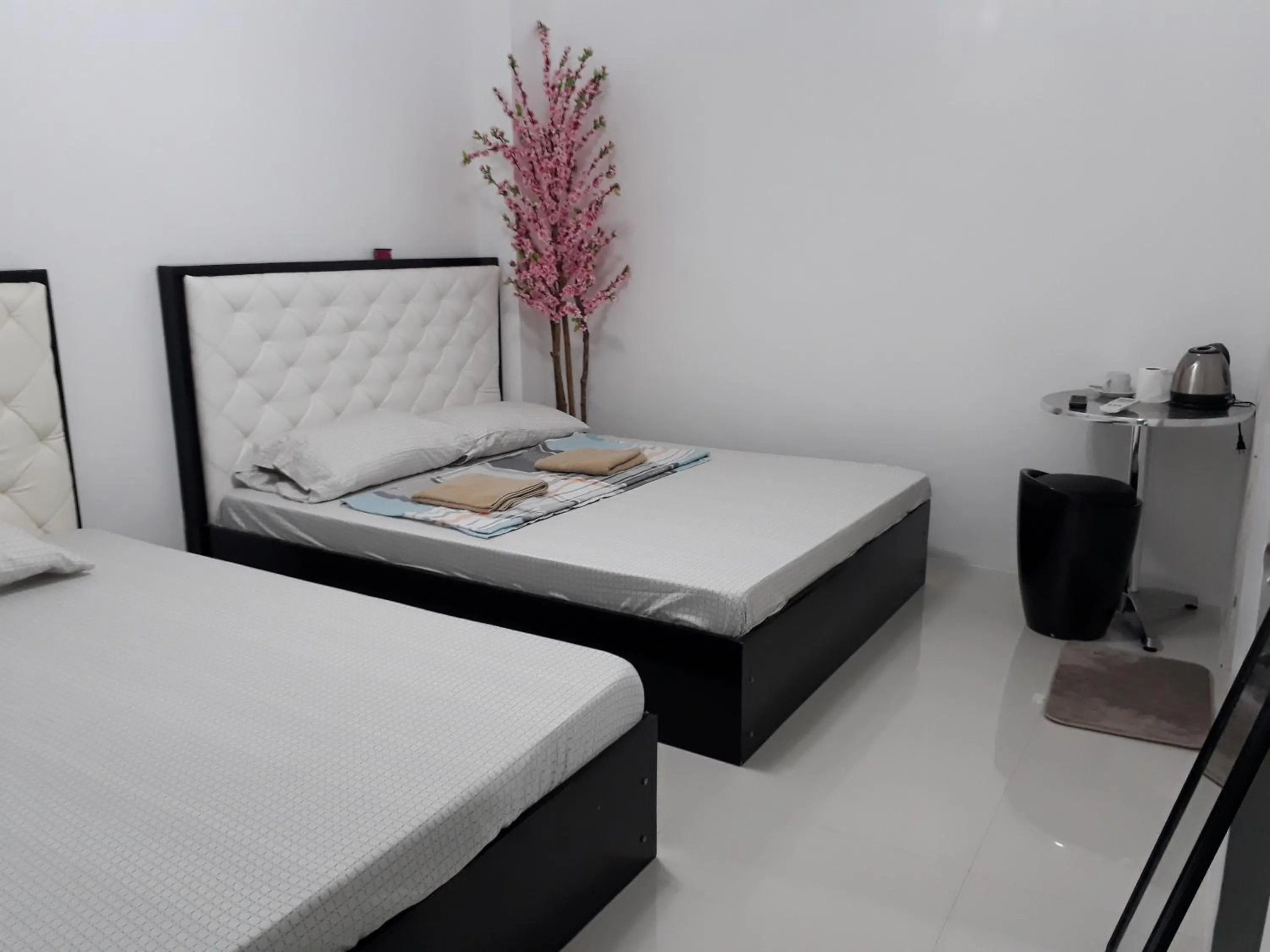 Bed in N&J Lopez Lodging House