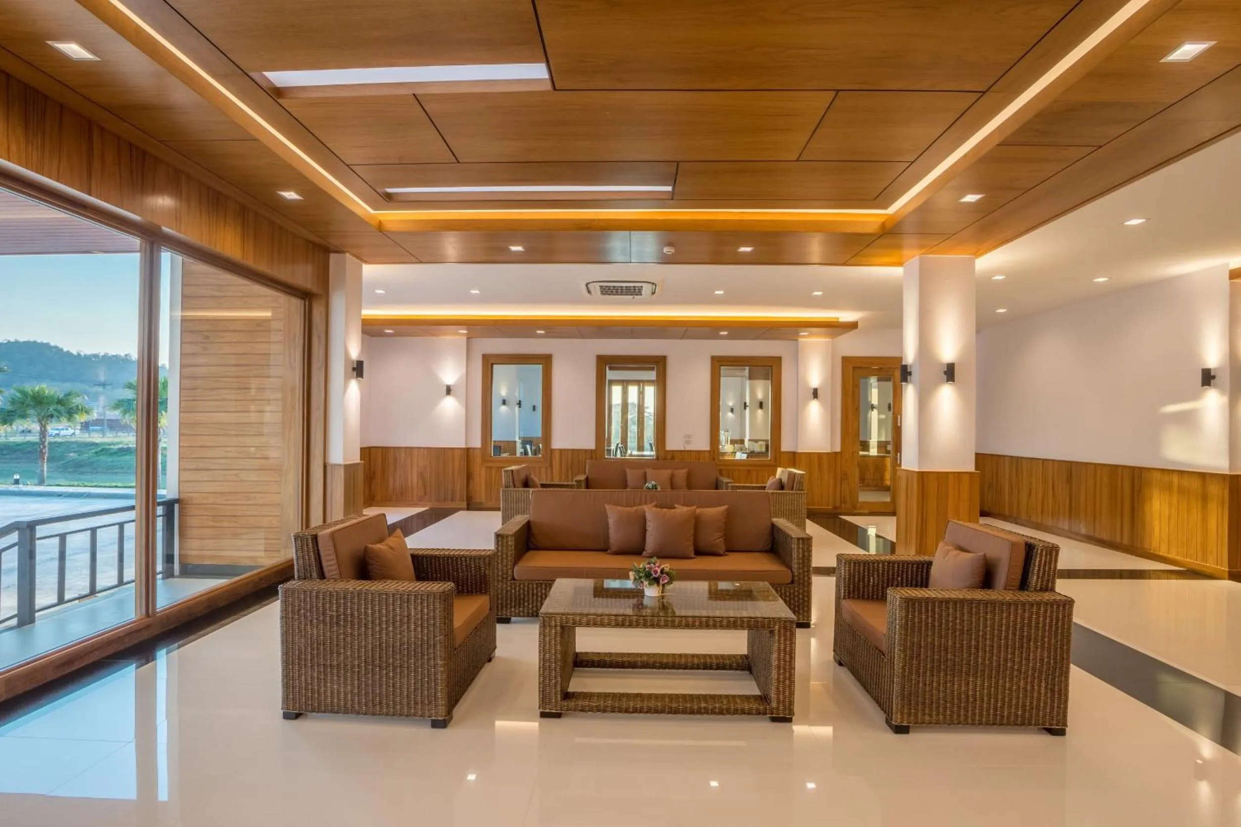 Lobby or reception in Sann View Hotel