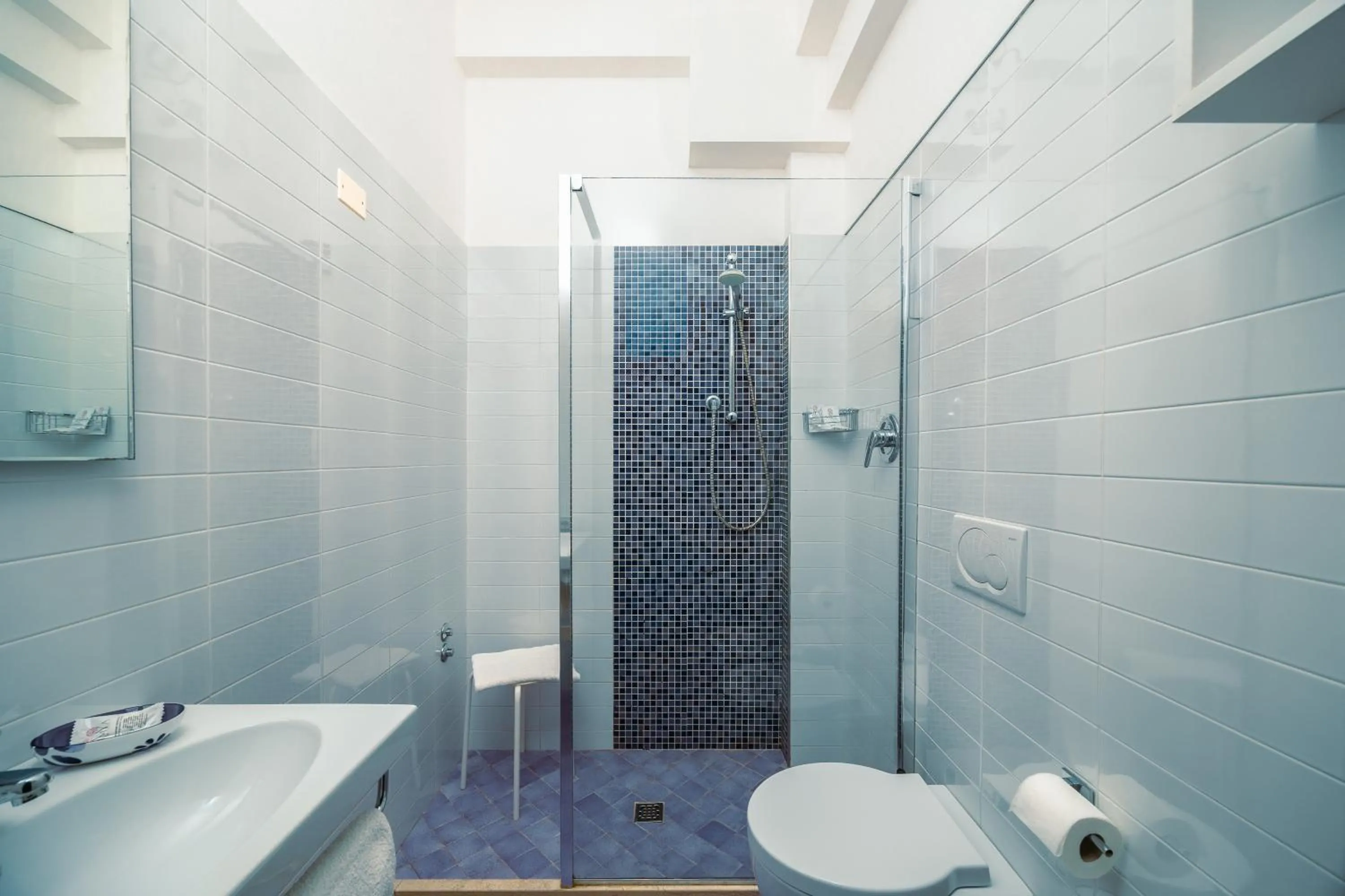 Bathroom in Hotel Marco