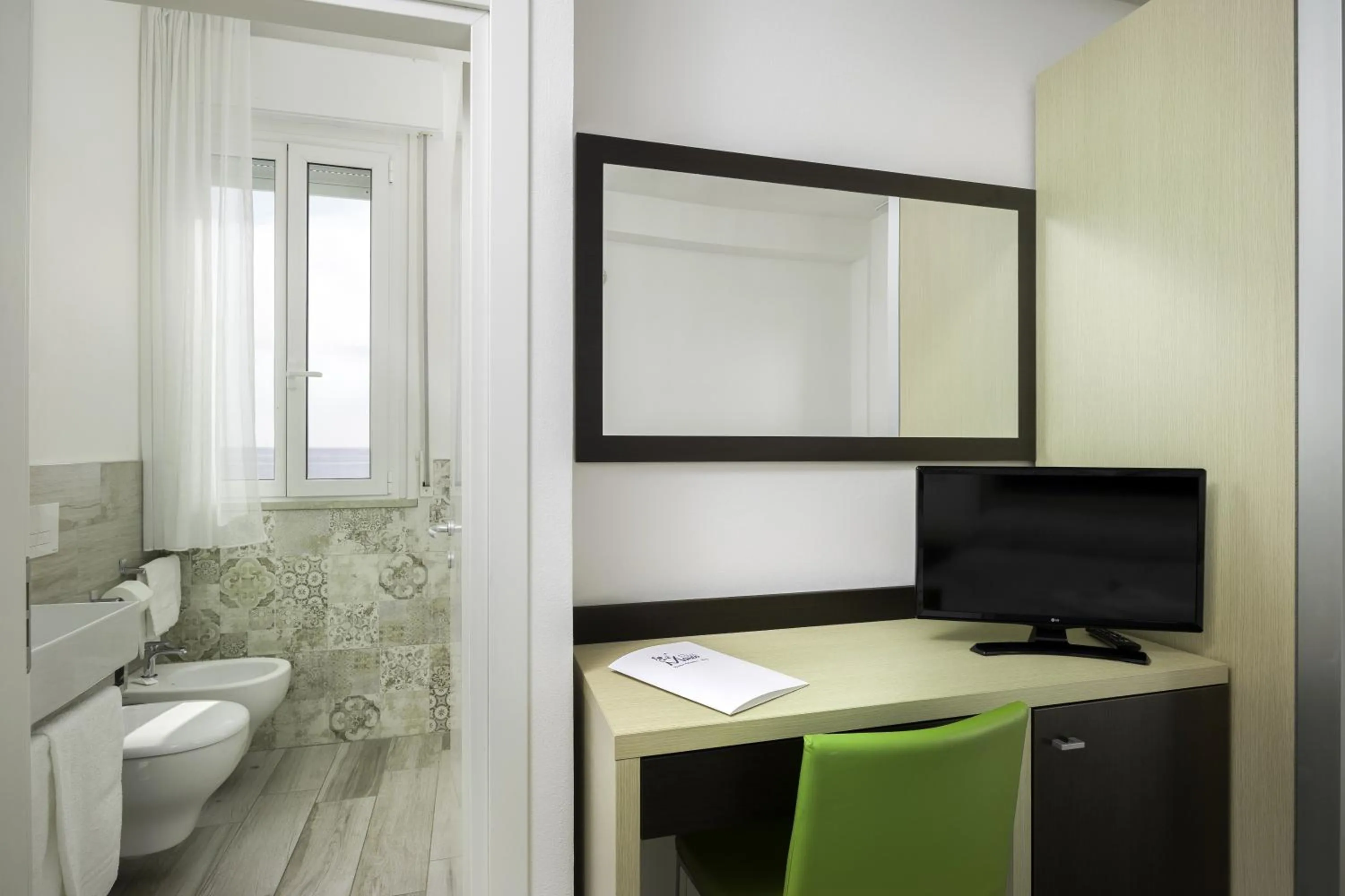 Bedroom in Hotel Marco