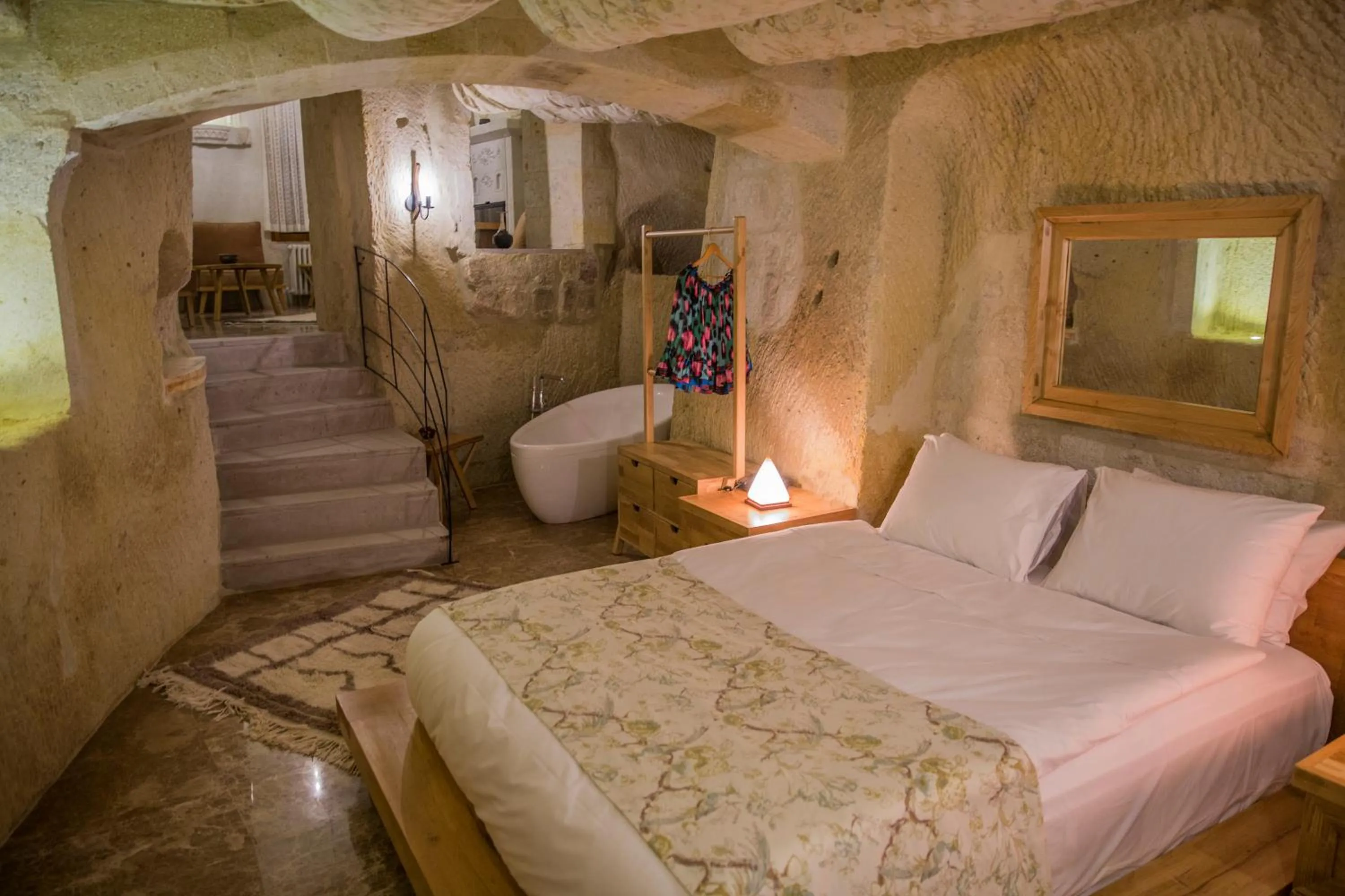Bedroom, Bed in Agarta Cave Hotel