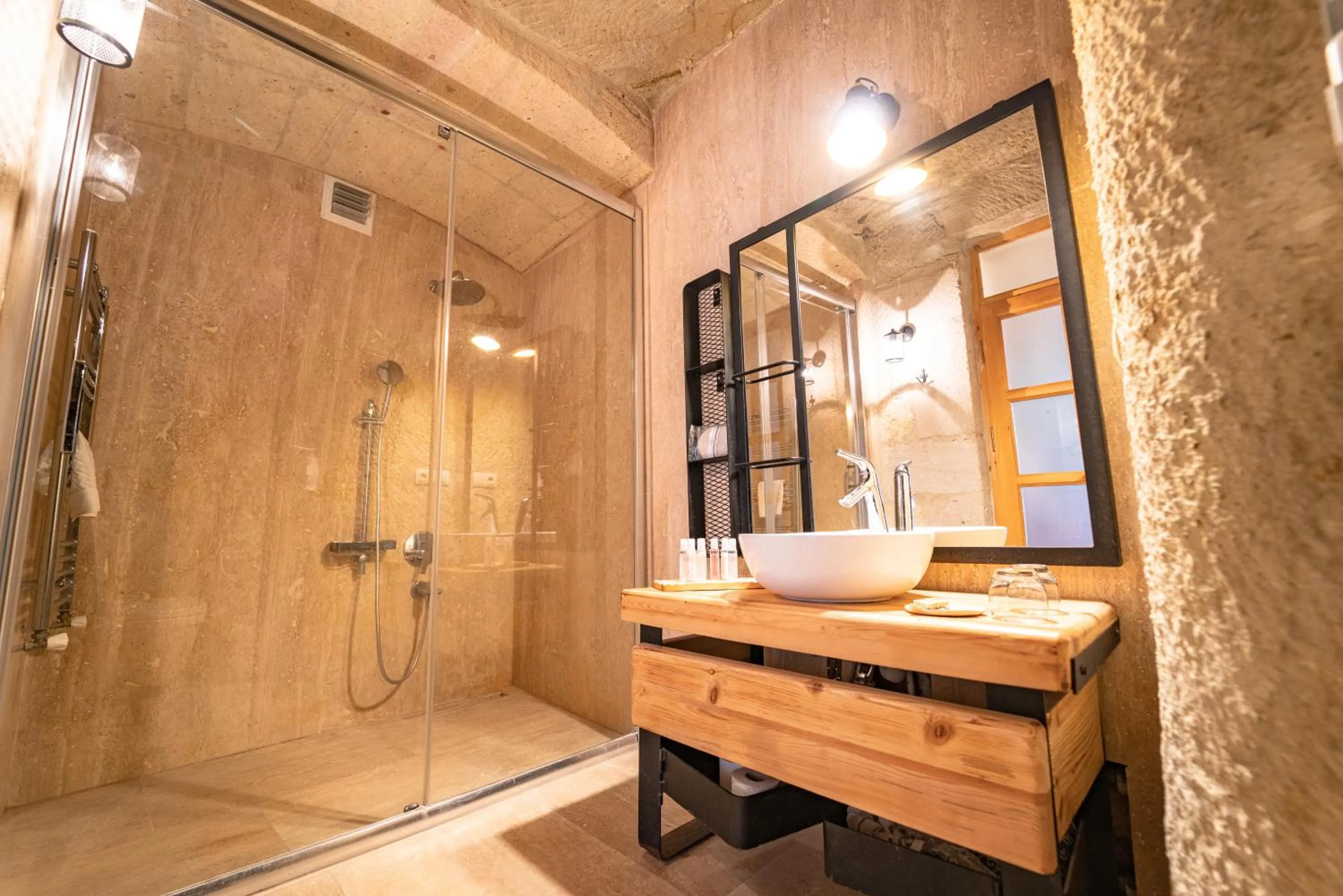 Bathroom in Agarta Cave Hotel