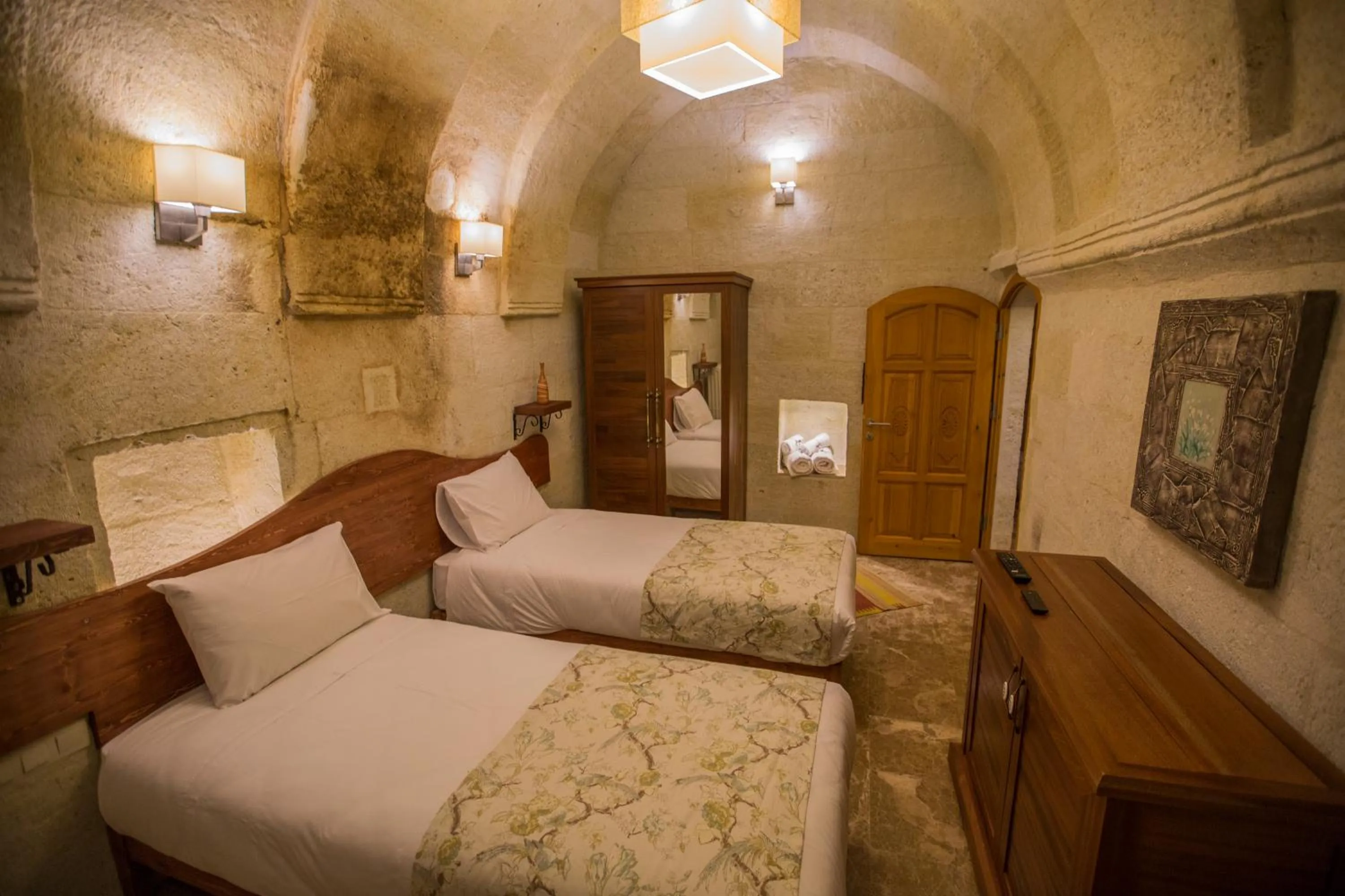 Bedroom, Bed in Agarta Cave Hotel