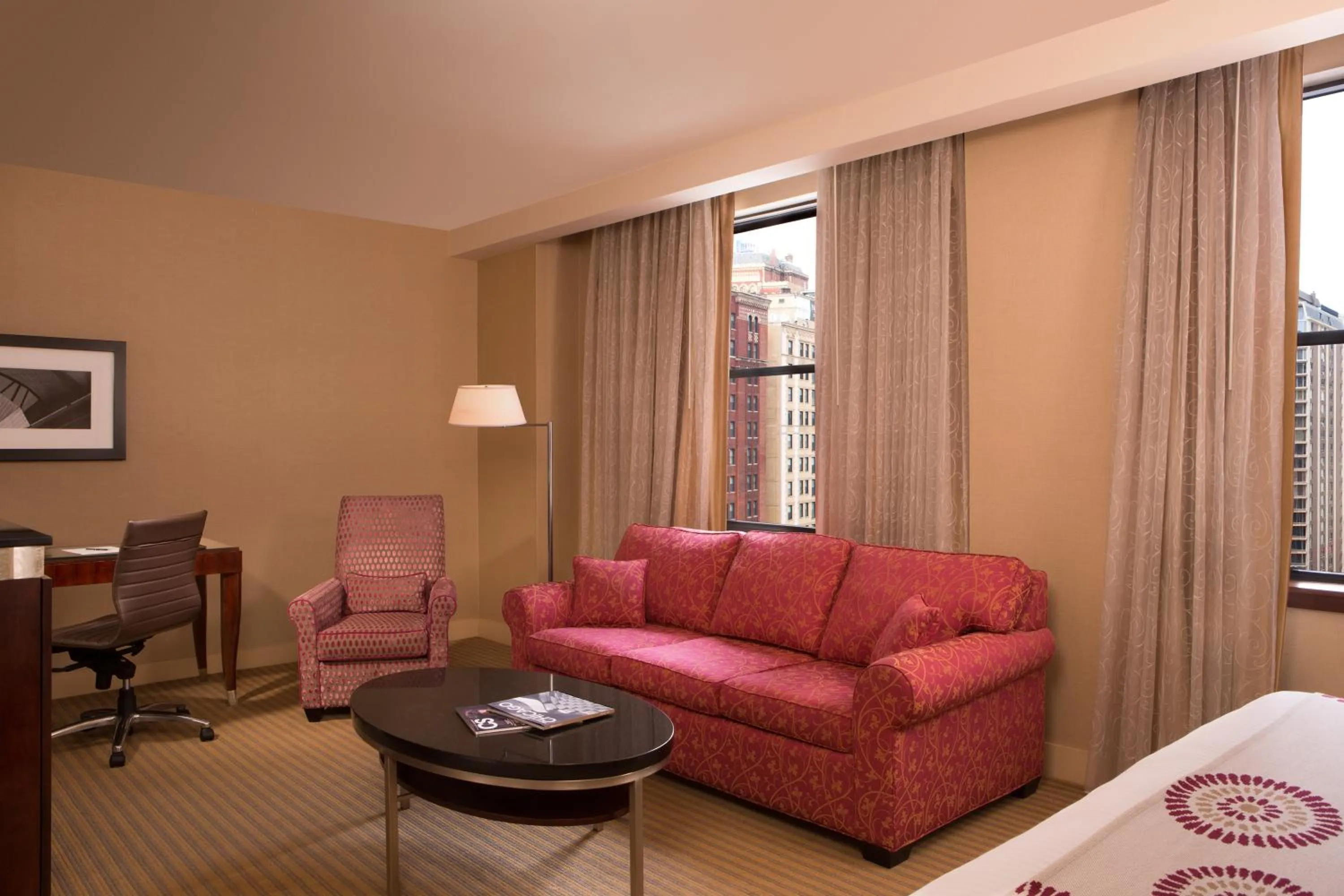 Seating area in Millennium Knickerbocker Chicago