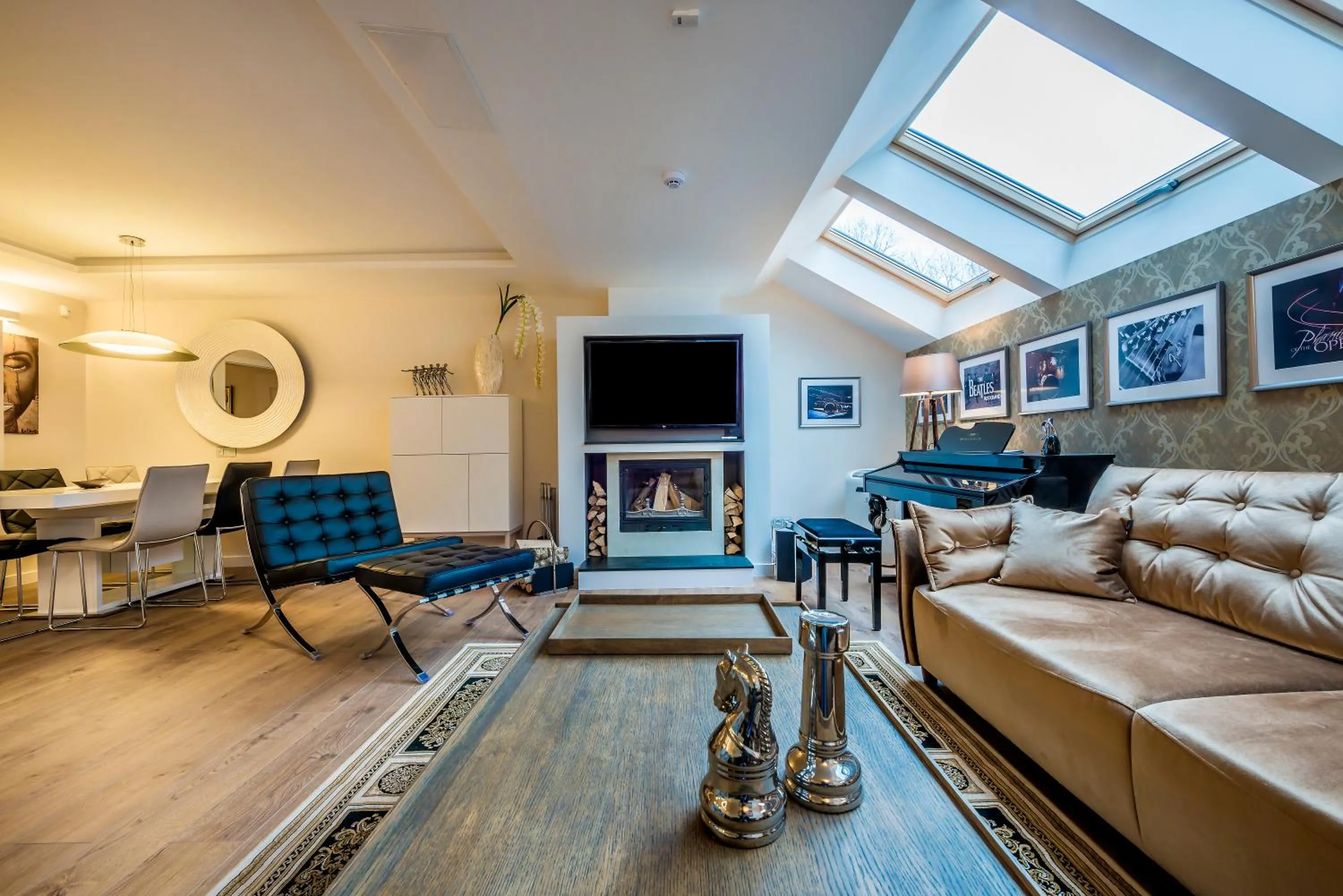 Hills Park Luxury Apartment