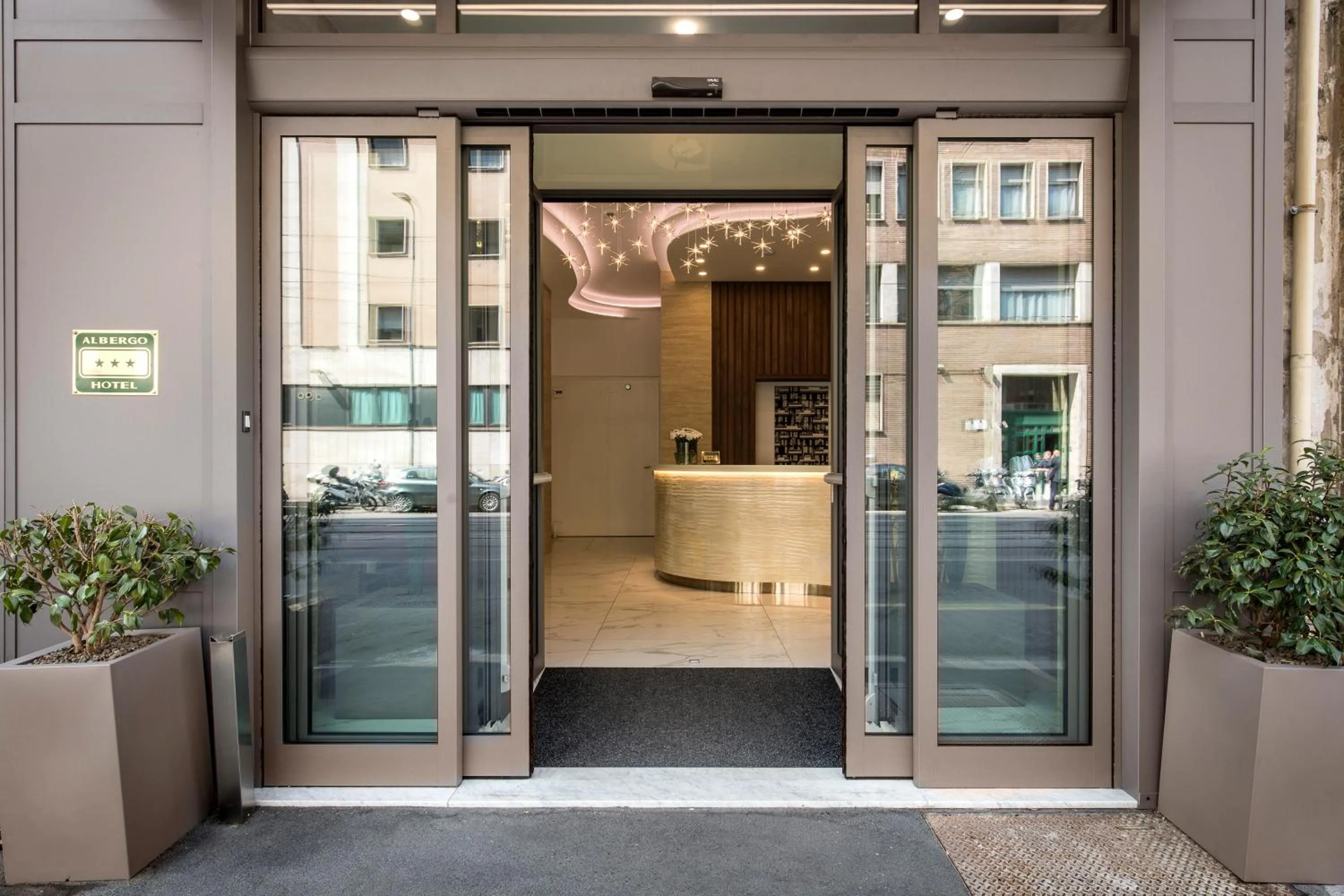 Property building in 43 Station Hotel