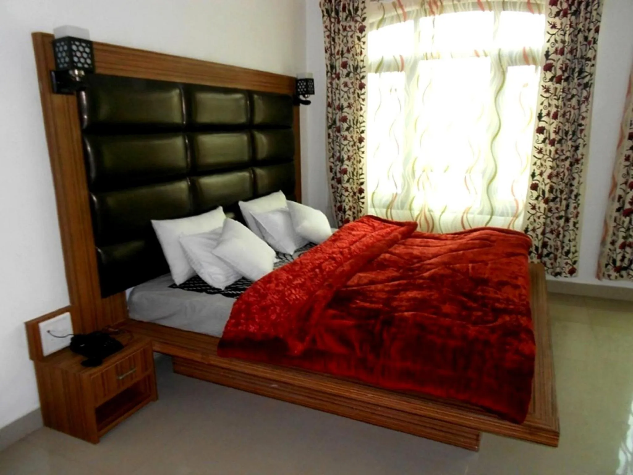 Bedroom, Bed in Hotel Ash Vale