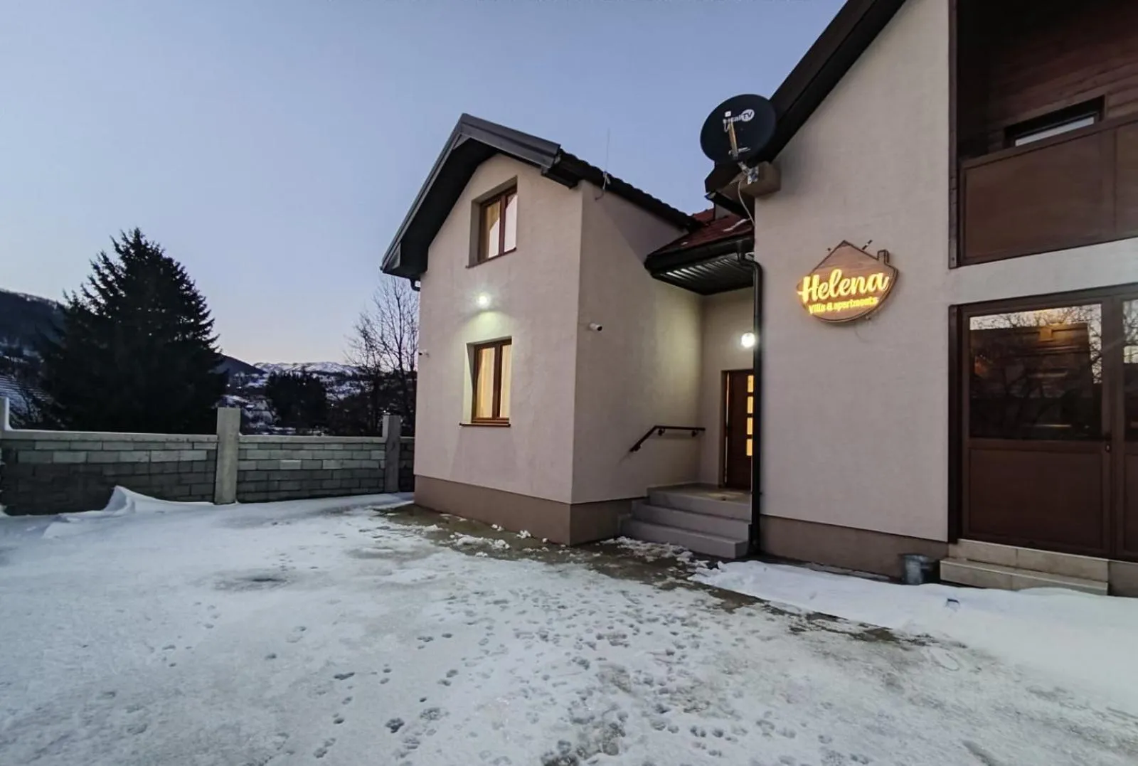 One-Bedroom House in Vila&Apartments Helena