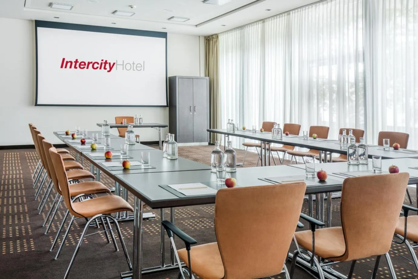 Business facilities in IntercityHotel Hannover