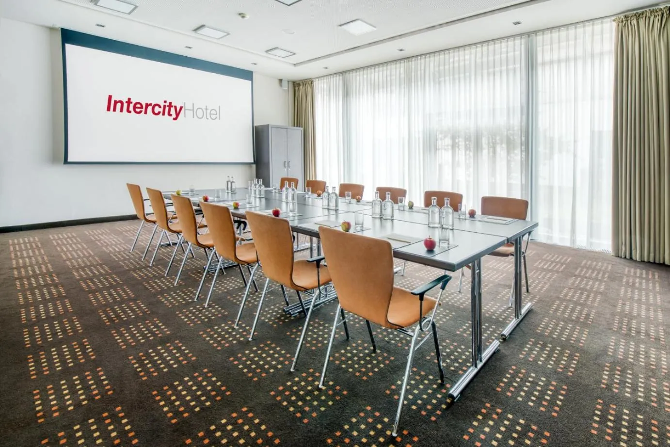 Business facilities in IntercityHotel Hannover