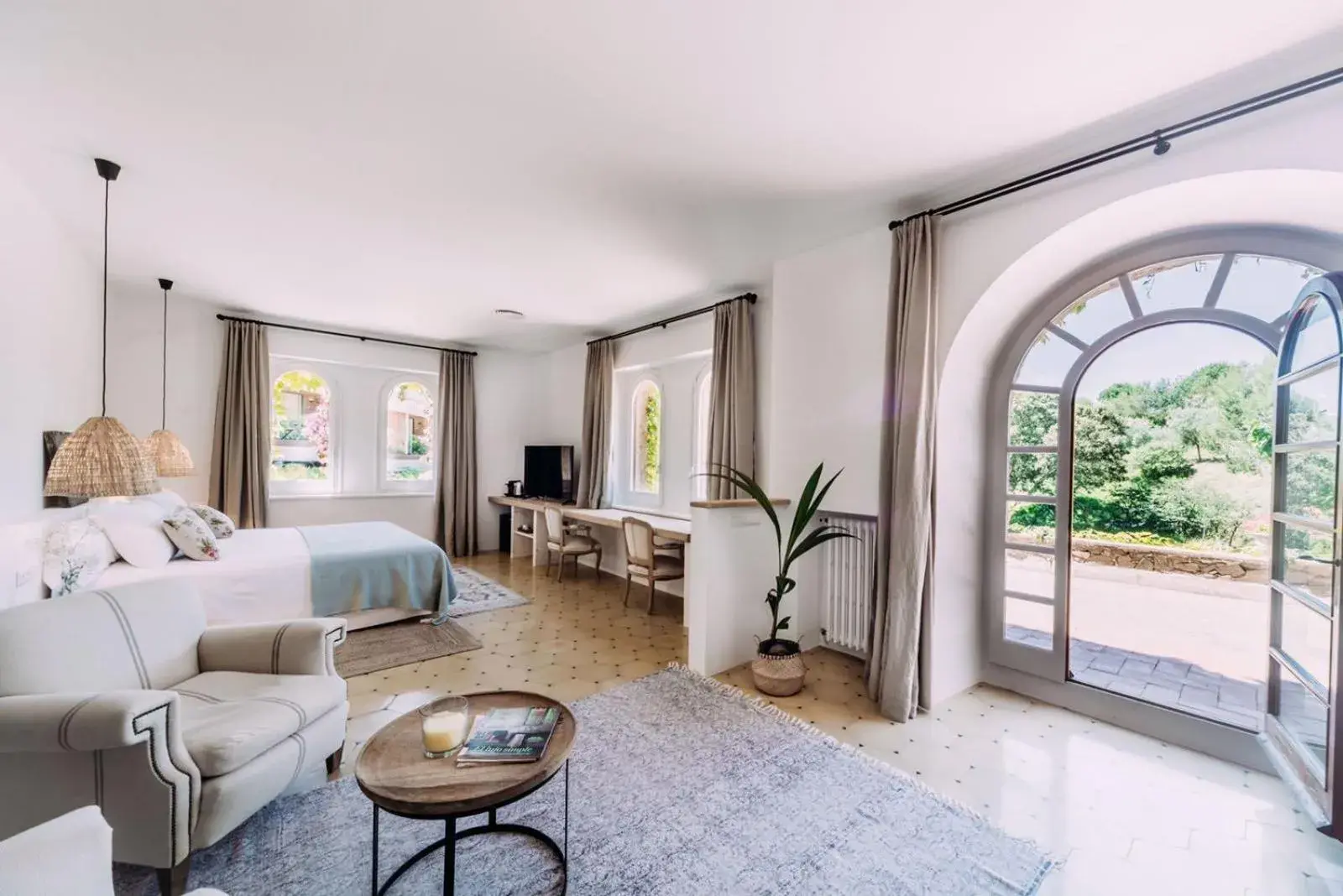 Deluxe Double Room with Terrace in Hotel Mas Pastora - Adults Only Deluxe Double Room with Terrace in Hotel Mas Pastora - Adults Only