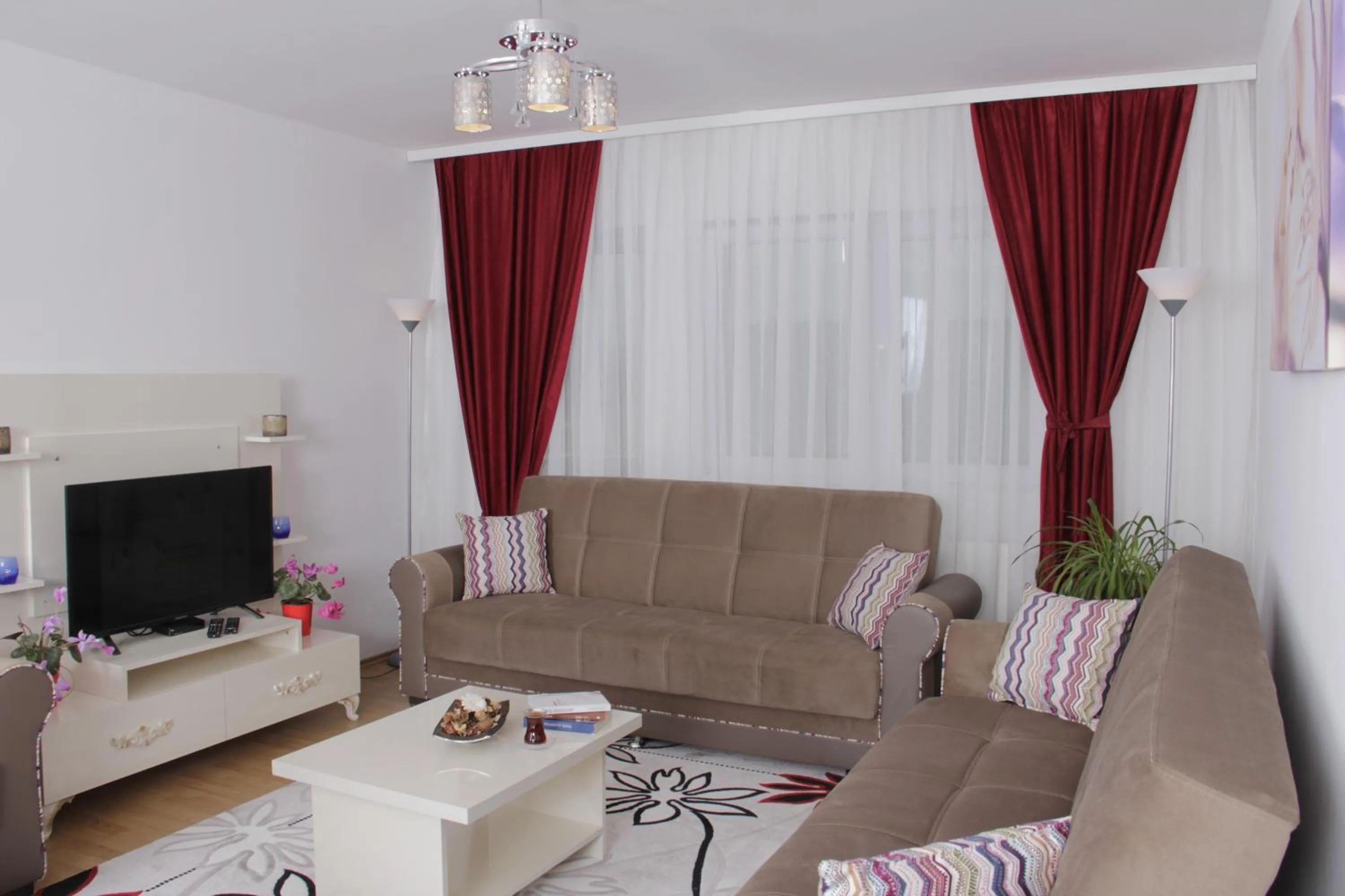 Rumi Apartments