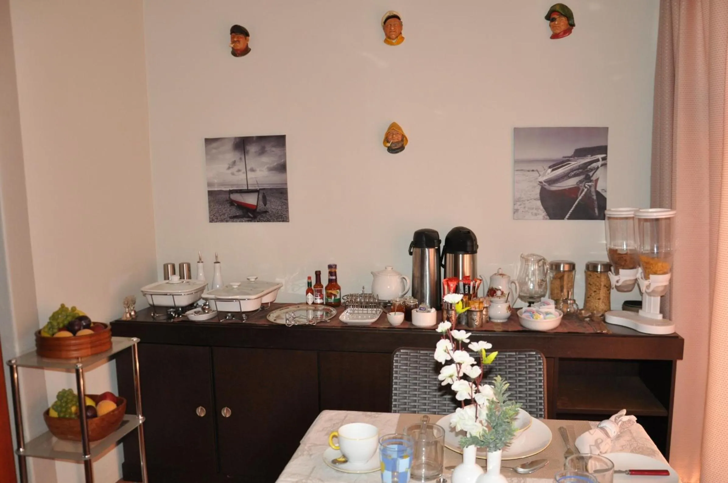 English/Irish breakfast in Hermanus AT HOME