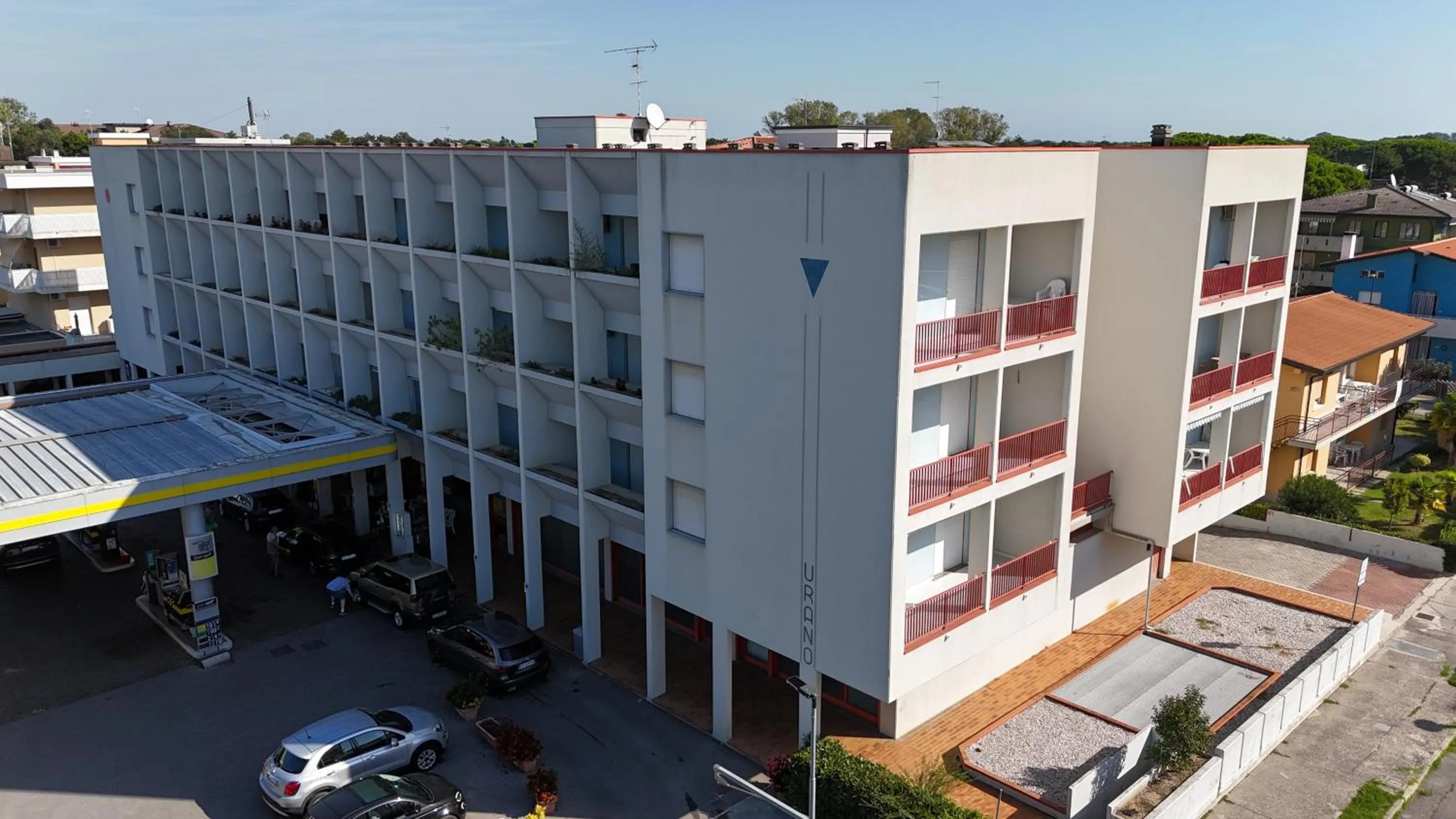 Property building in Appartamenti Urano