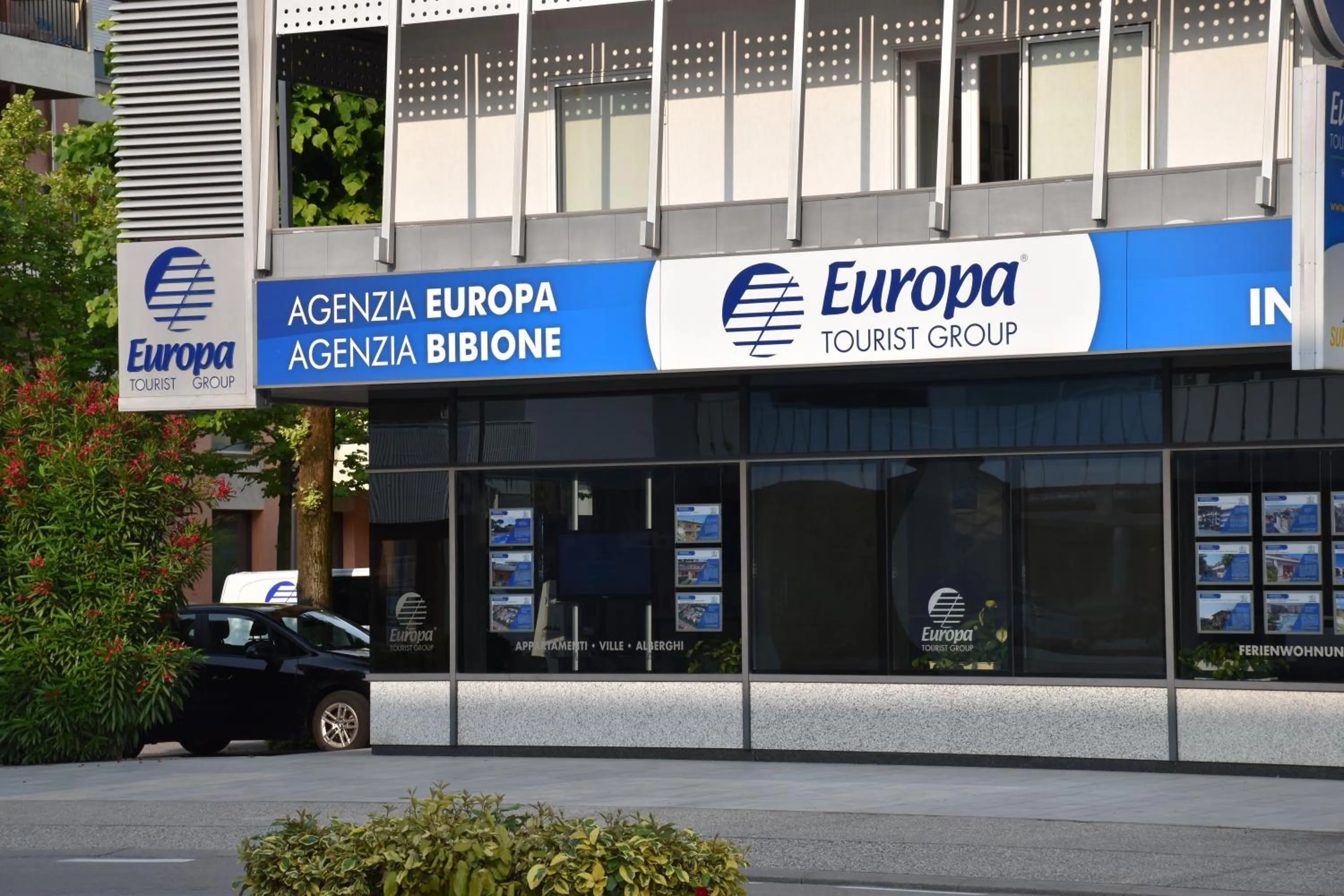 Staff in Residence Valbella