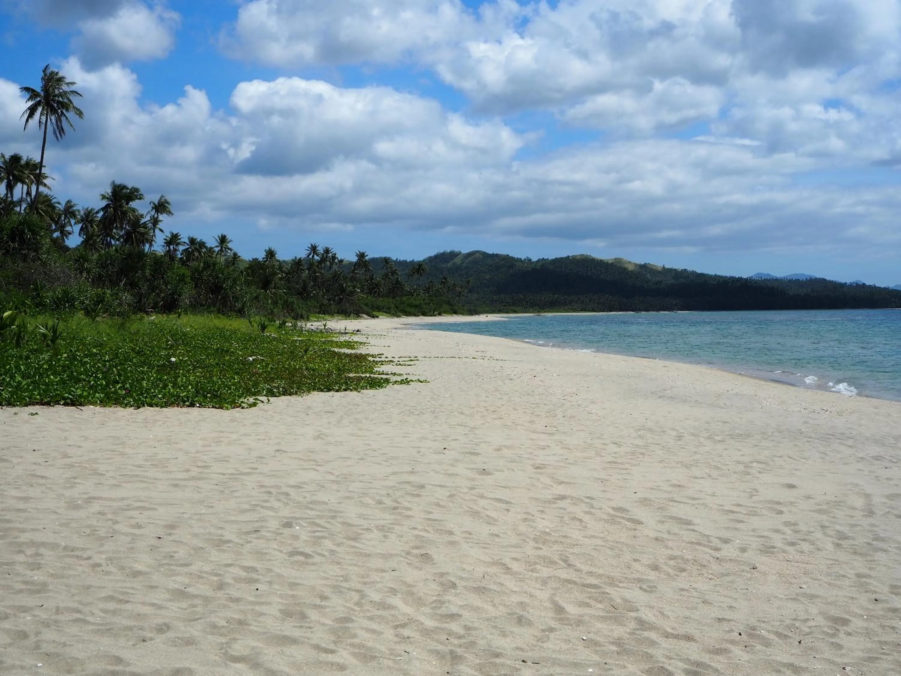 Beach in Footprints Beach Resort