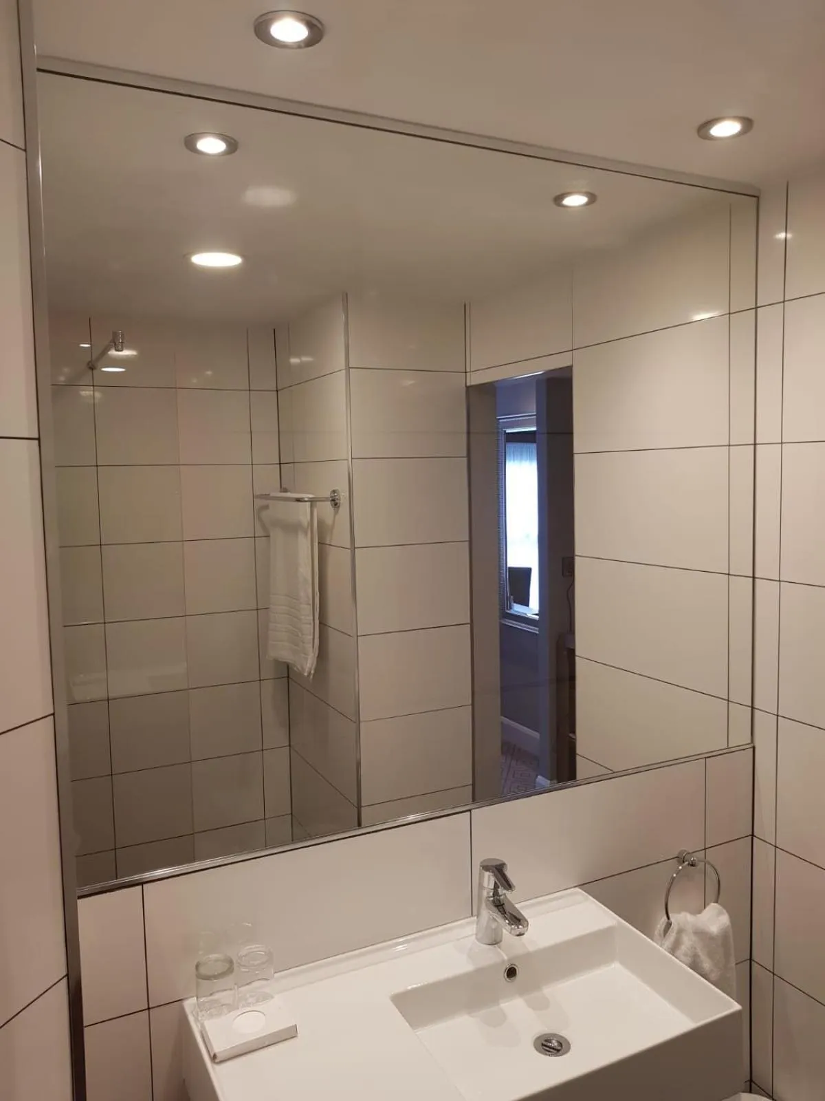 Bathroom in Best Western Appleby Park Hotel