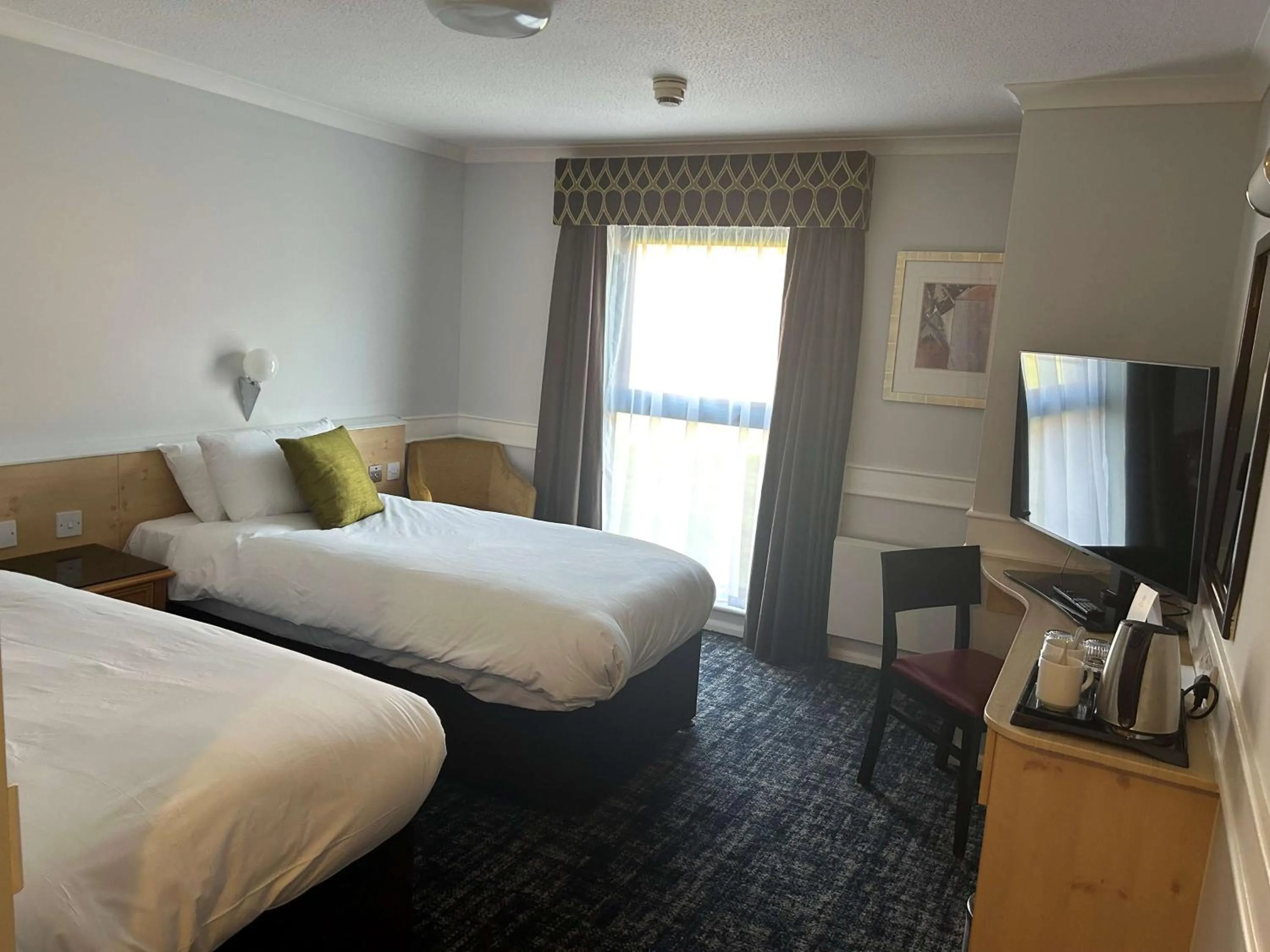 Bedroom, Bed in Best Western Appleby Park Hotel