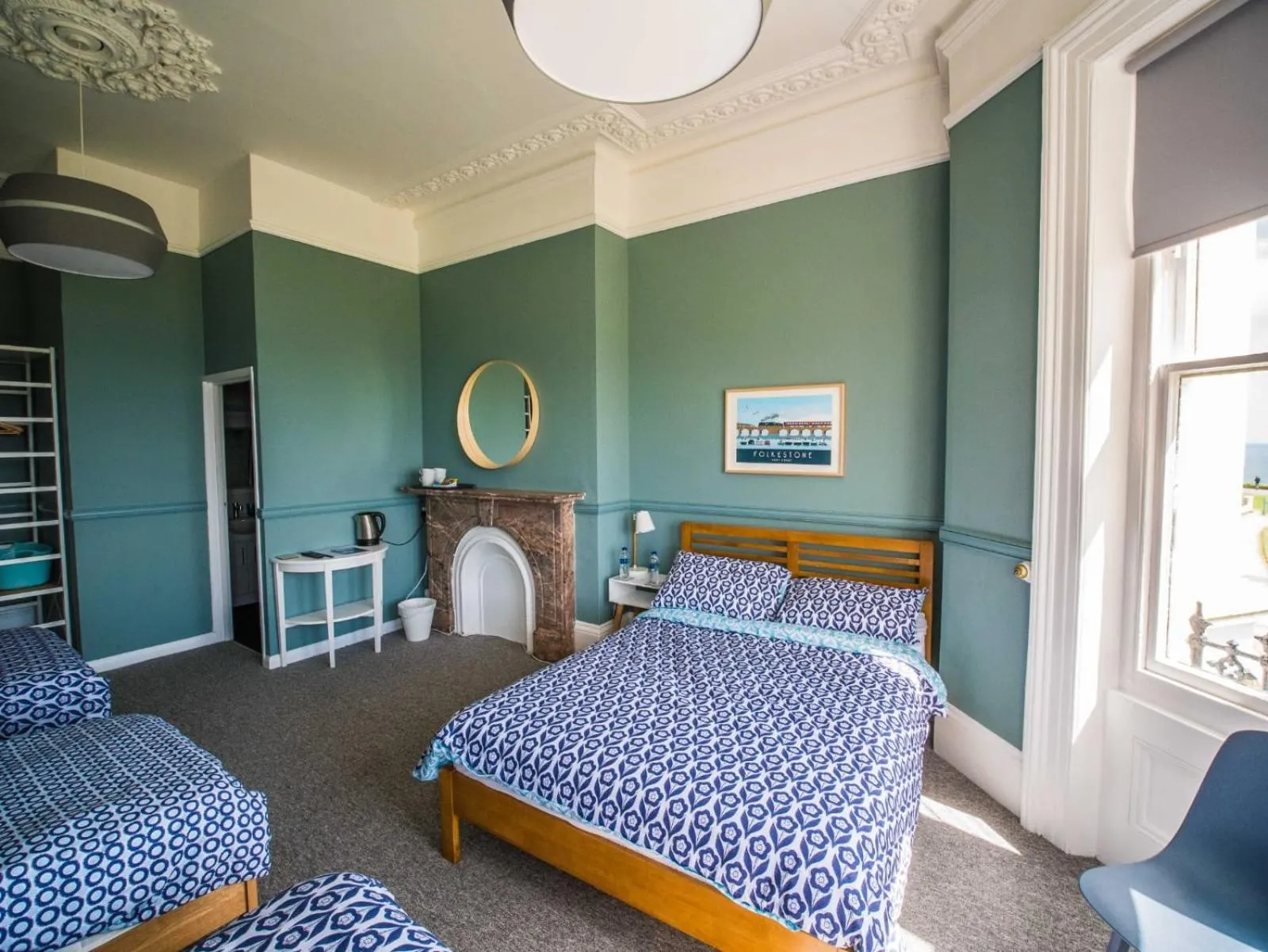 Photo of the whole room, Bed in Westward Ho Hotel