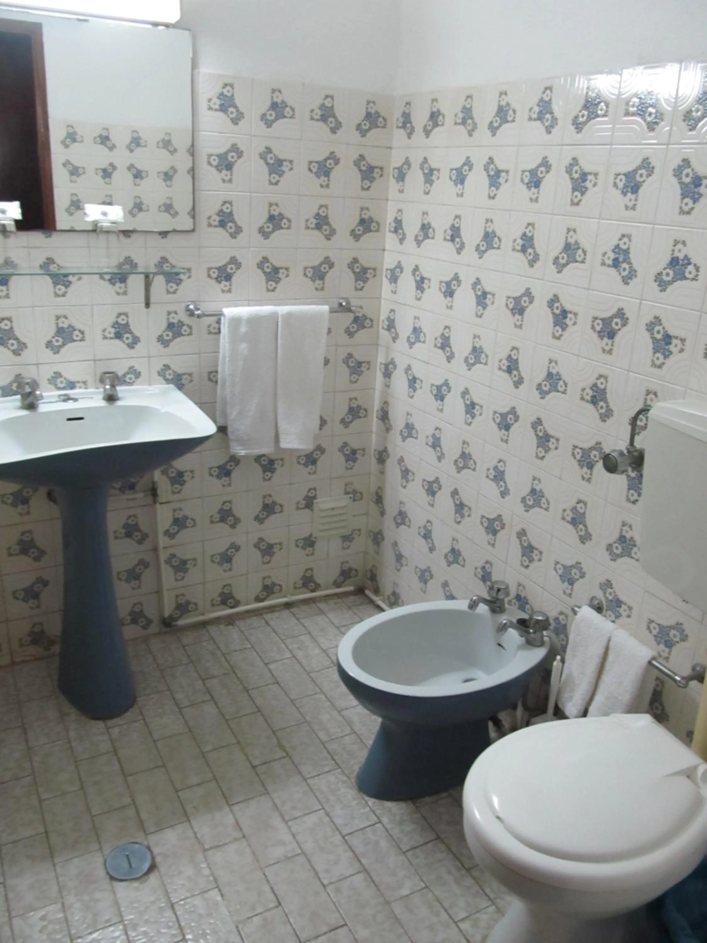 Triple Room No Balcony in Residencial Sol