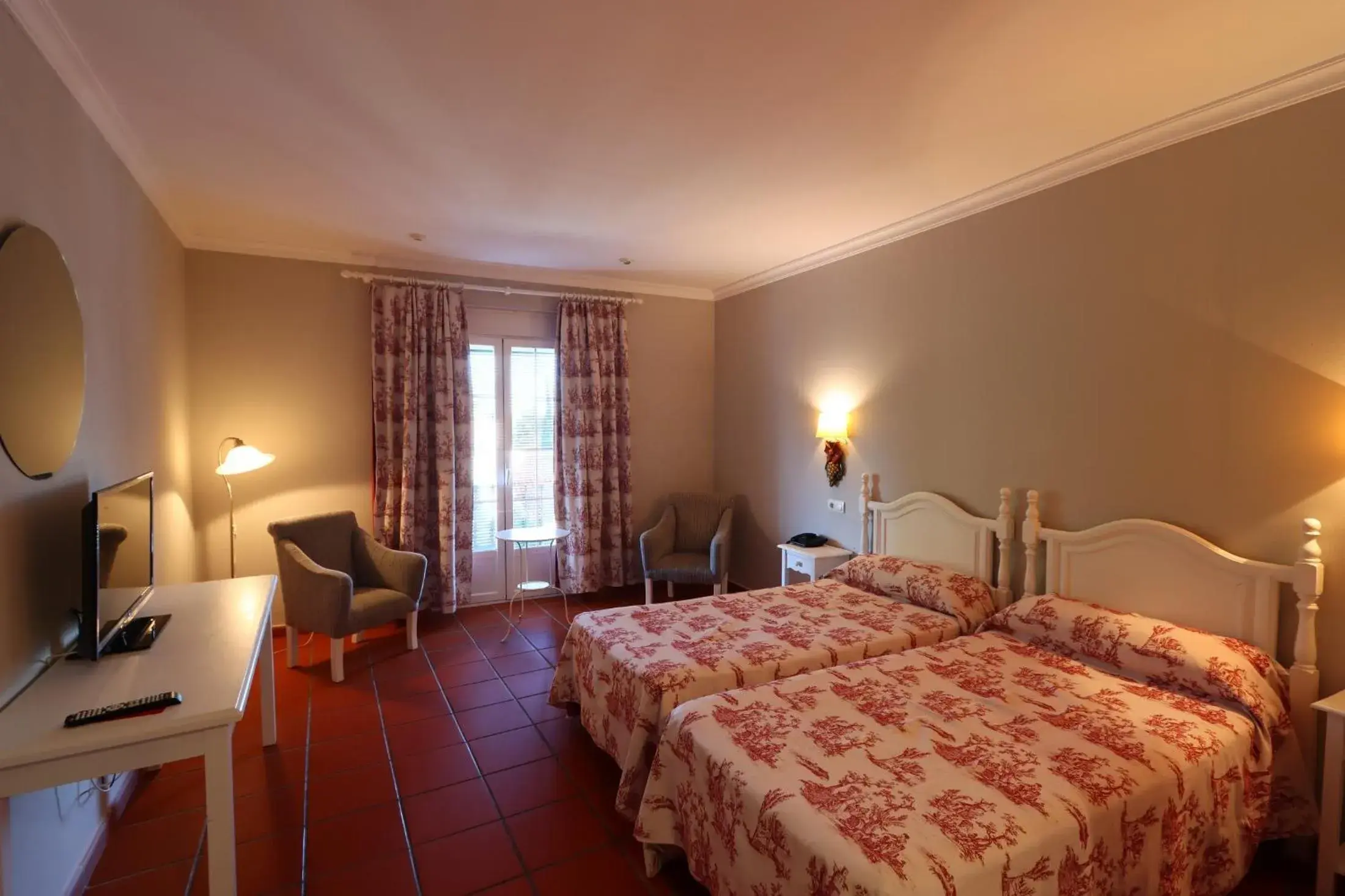 Twin Room - single occupancy in Hotel Varinia Serena - Balneario de Alange Twin Room - single occupancy in Hotel Varinia Serena - Balneario de Alange