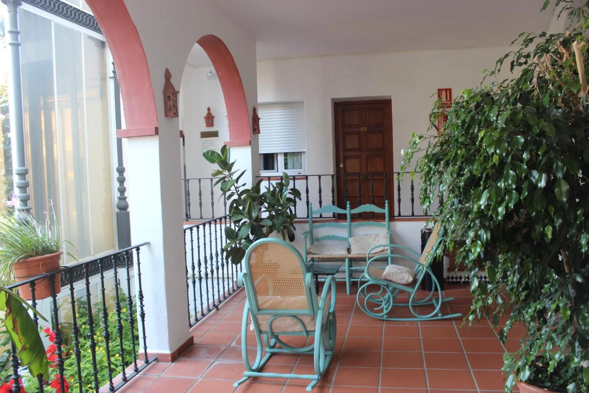 Patio in Hotel Varinia Serena - Balneario de Alange