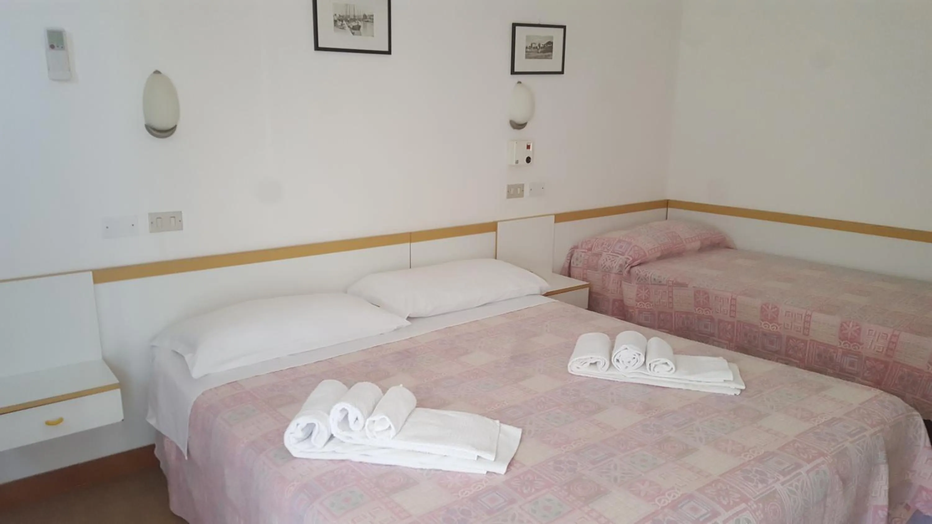 Bed in Albergo Sabrina