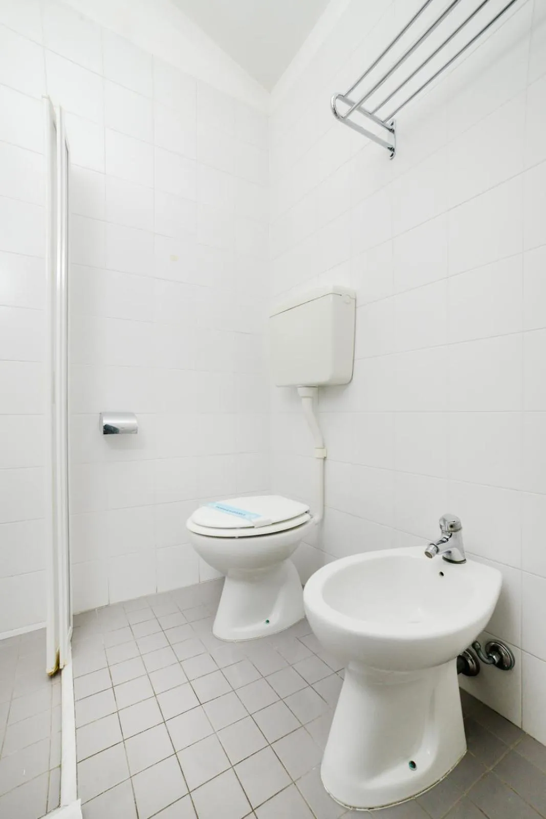 Toilet in Hotel Vasco