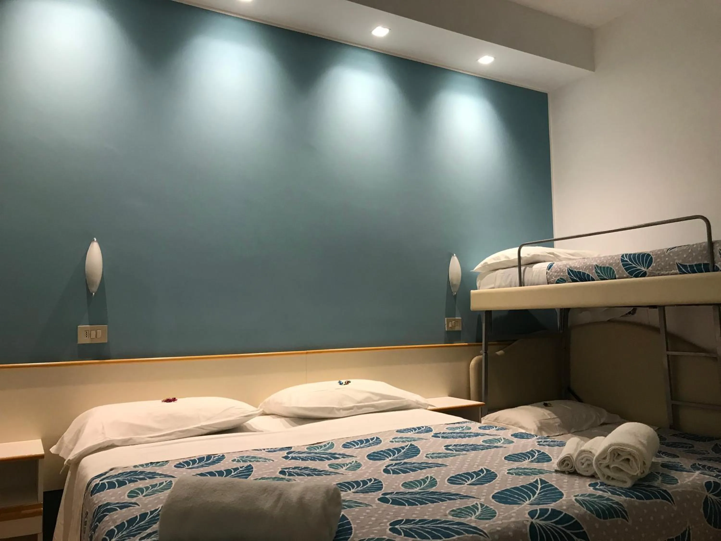 bunk bed, Bed in Hotel Vasco