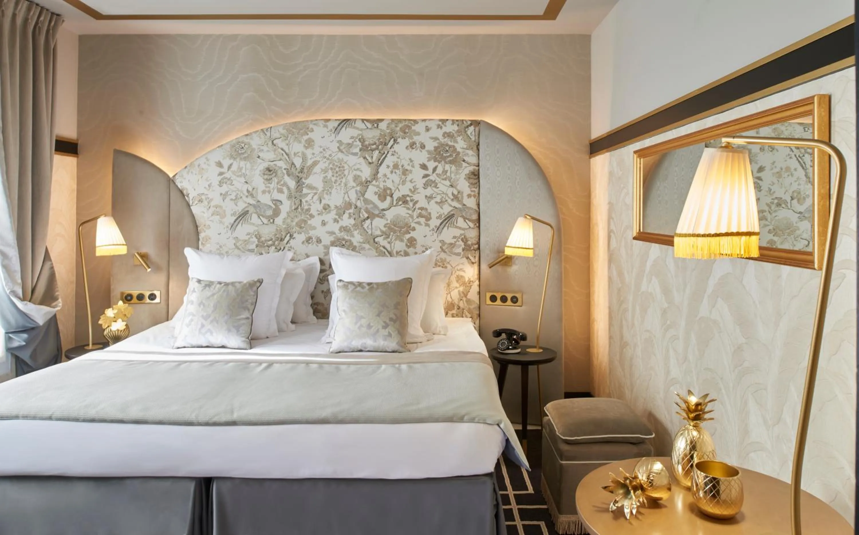 Bed in Maison Nabis by HappyCulture