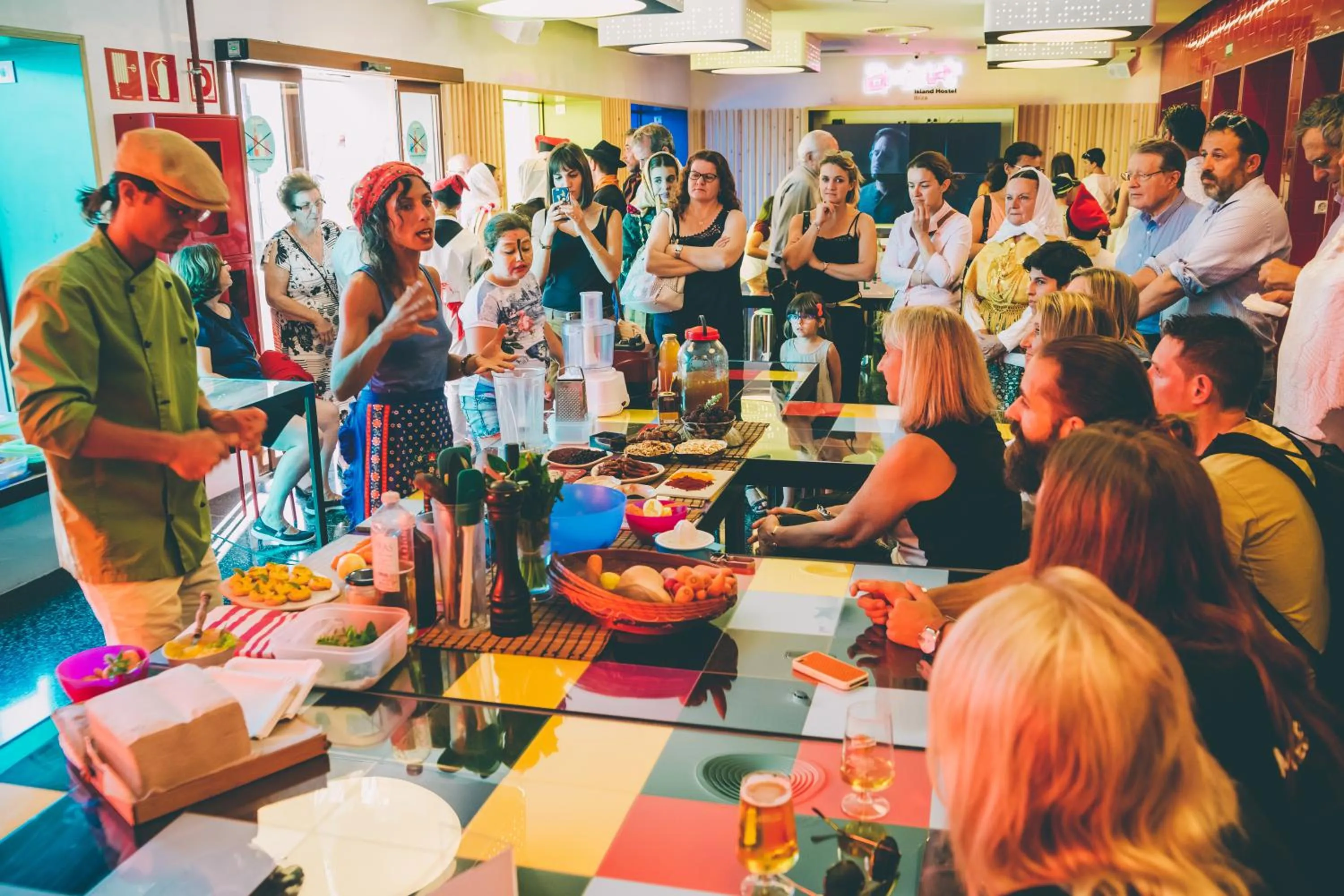 People in AMISTAT Island Hostel Ibiza - ALBERGUE JUVENIL