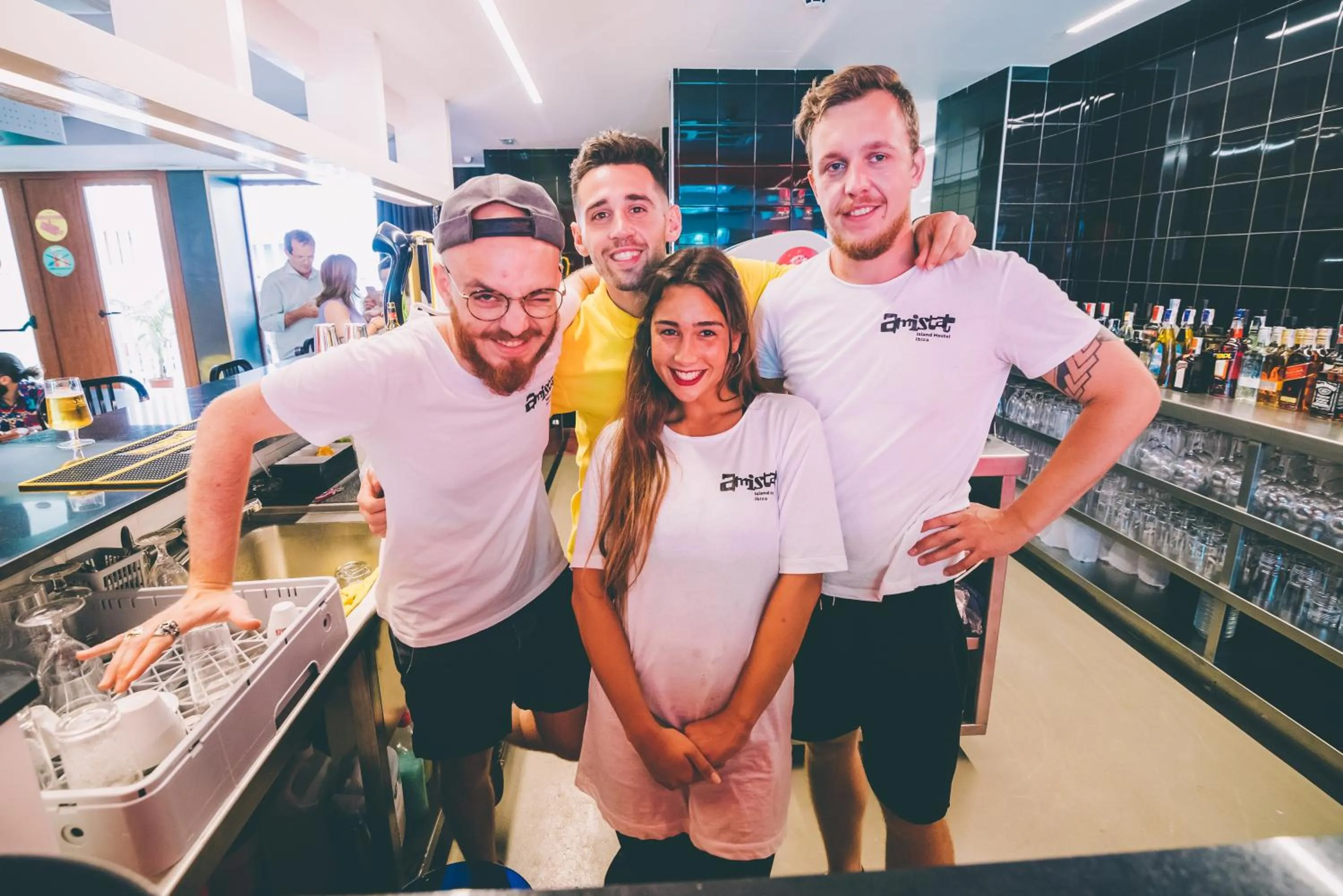 Staff in AMISTAT Island Hostel Ibiza - ALBERGUE JUVENIL