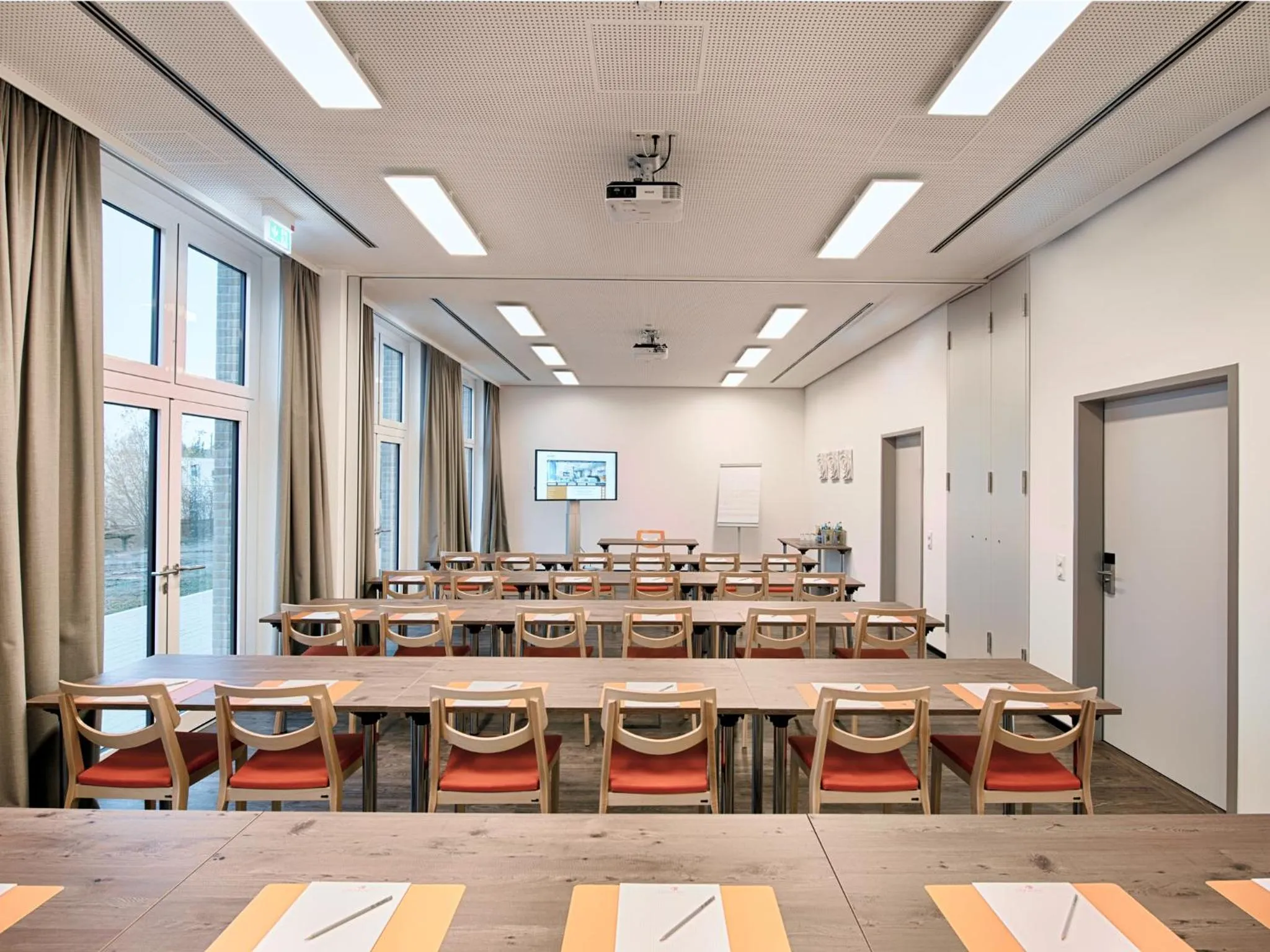 Meeting/conference room in LOGINN Hotel Leipzig