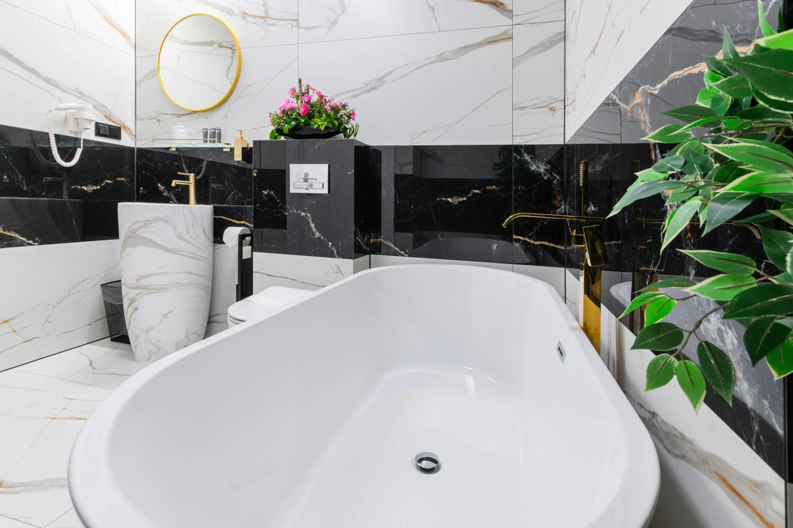 Hotel Lantier & Swimming Pool Zone