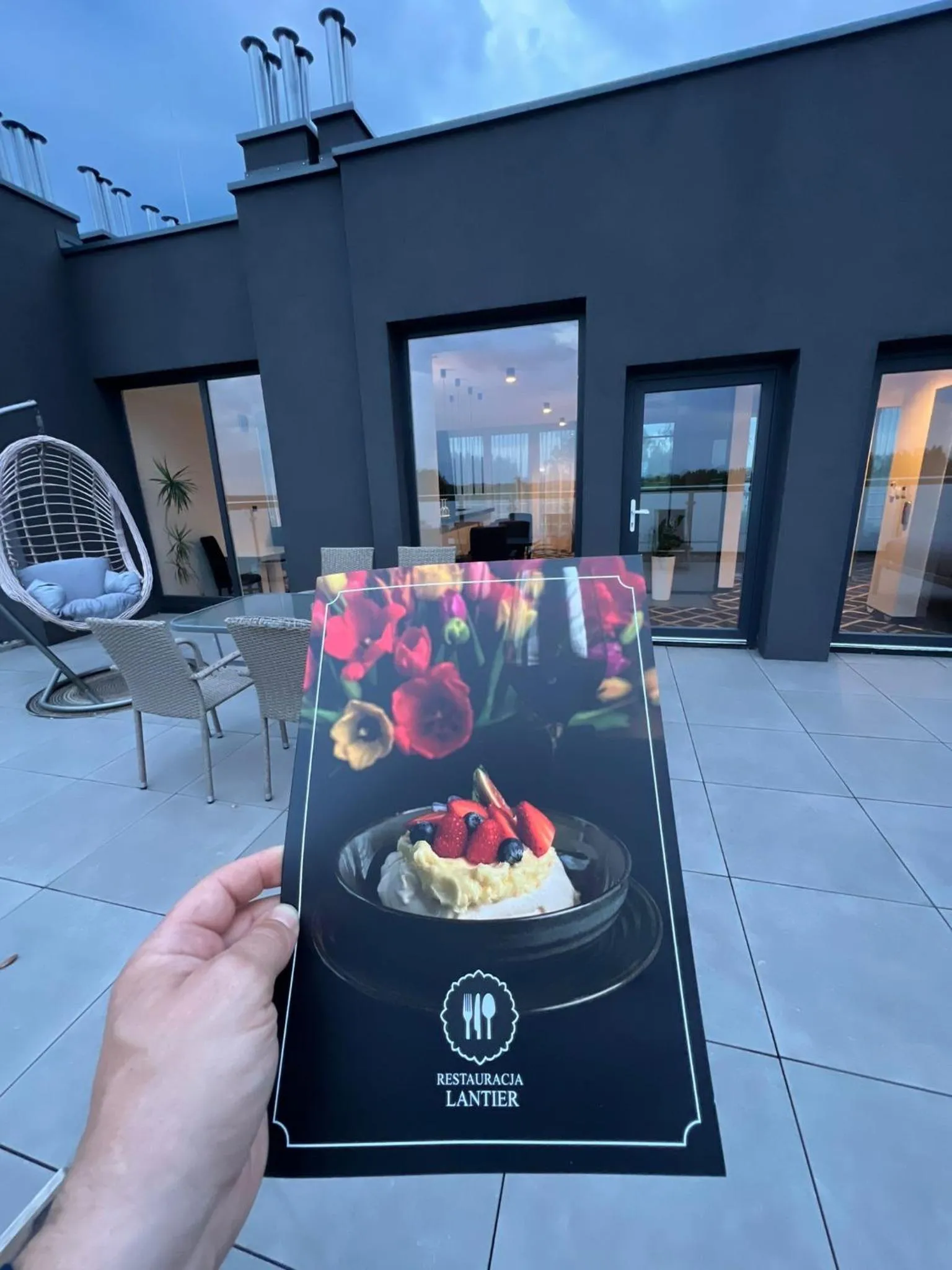 Hotel Lantier & Swimming Pool Zone